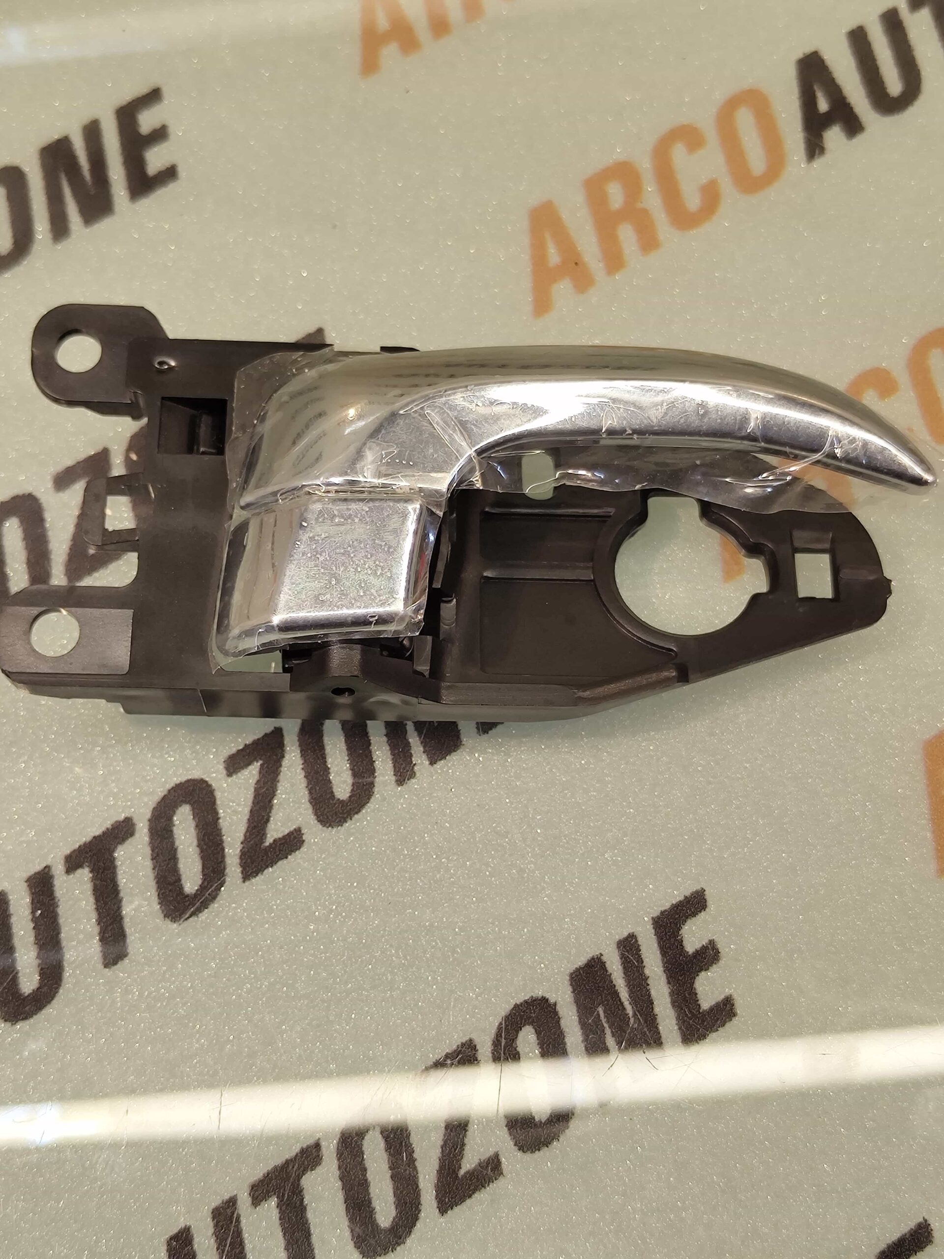 RC LEVER INNER HANDLE ELANTRA 12 FRONT RIGHT IMP 82623MD000