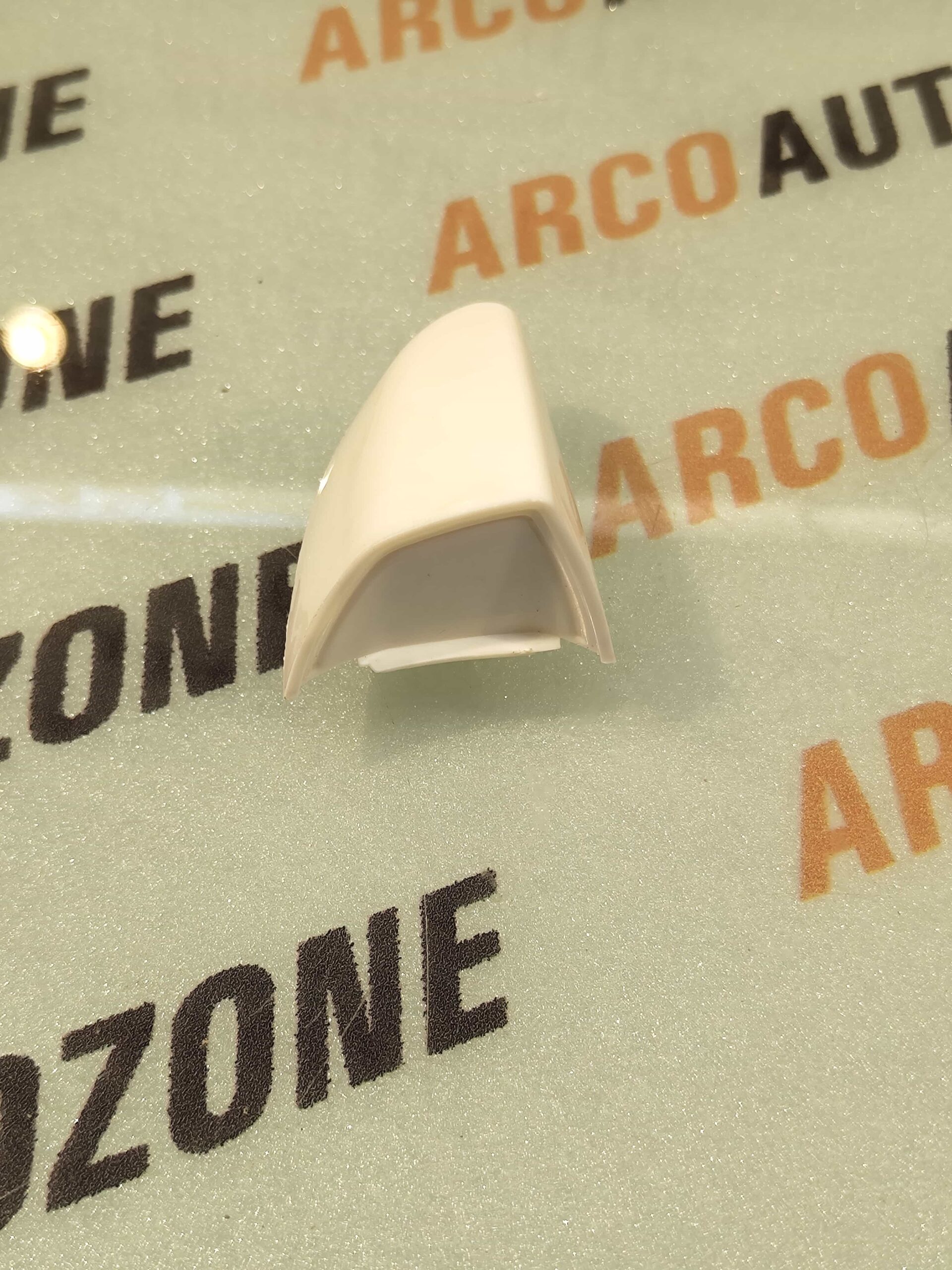 OUTER HANDLE CAP