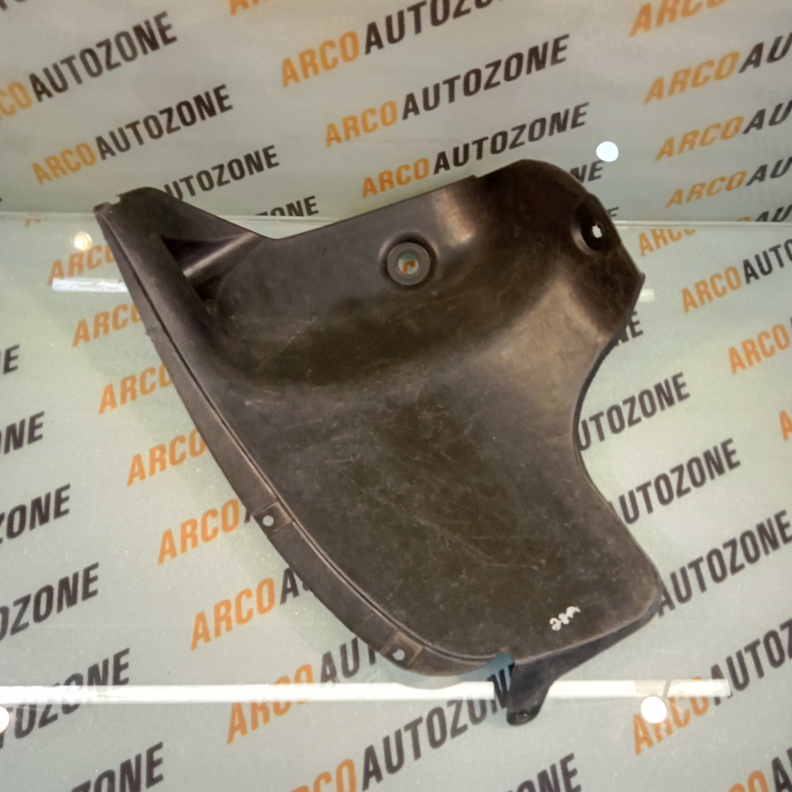 REAR FNDRLNG VERNA T1 RIGHT 868000