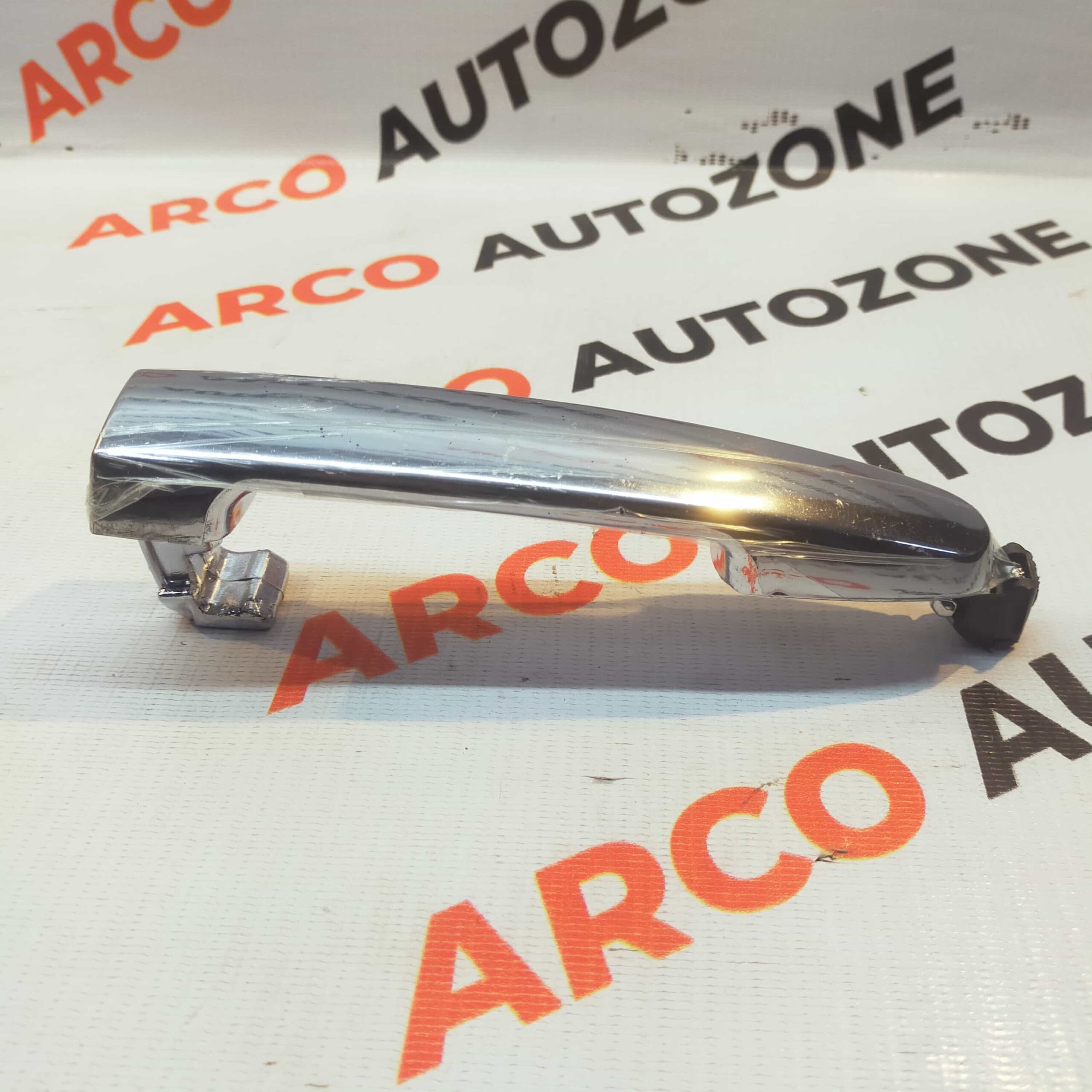 OUTER HANDLE INNOVA FORTUNER CHROME IMP 692100K030