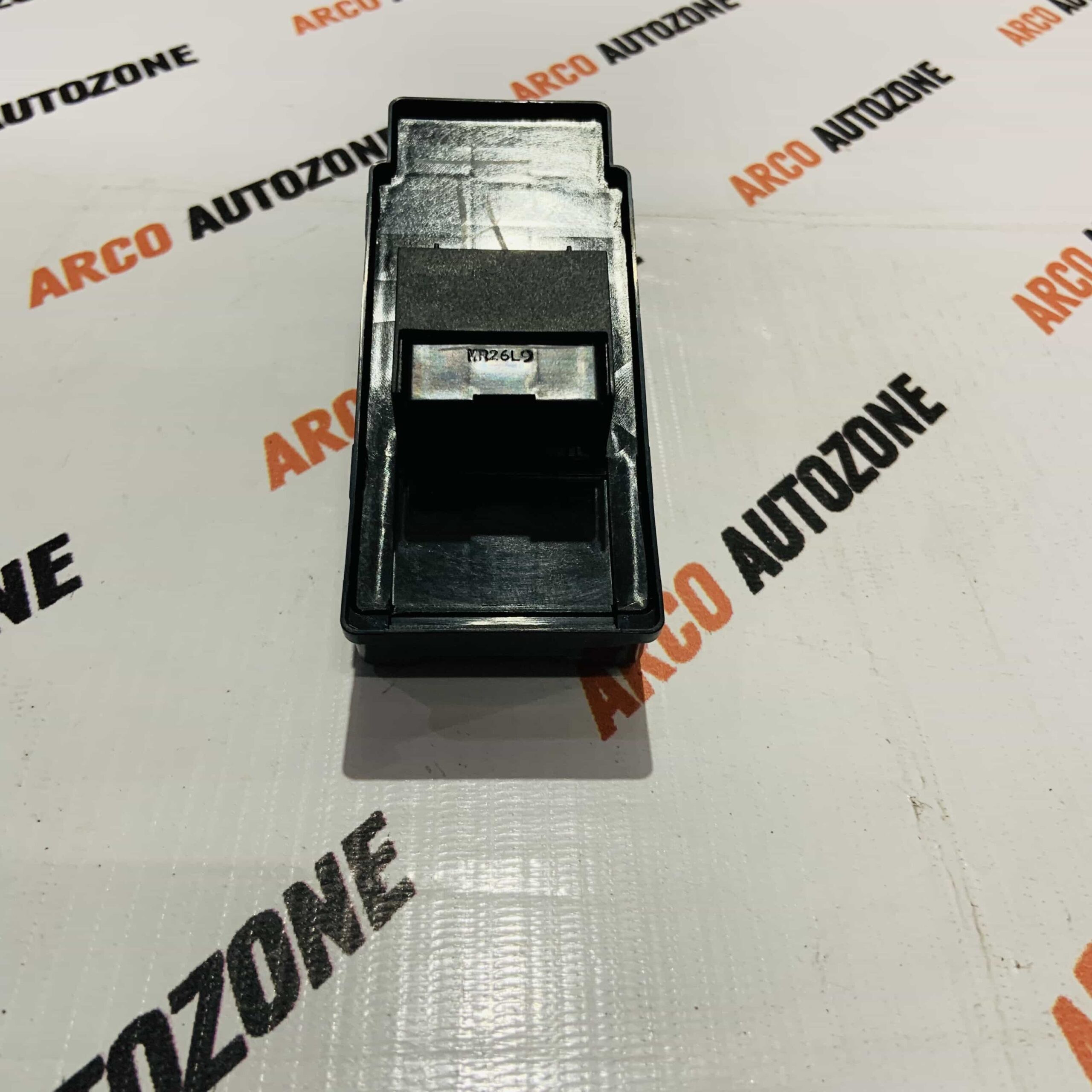 POWER WINDOW SWITCH MAIN TIAGO ZEST BOLT 2 MINDA S21166