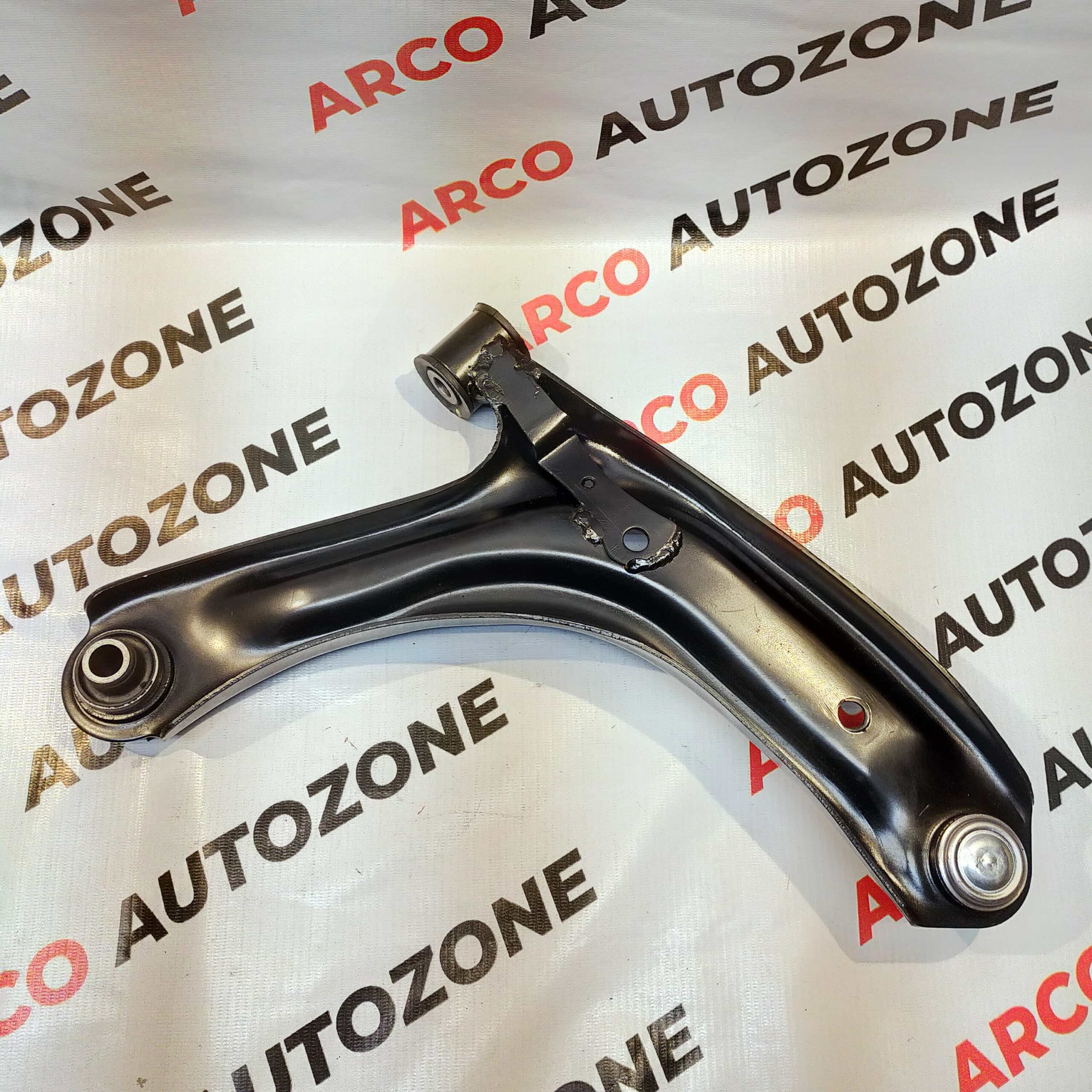 TRACK CONTROL ARM KWID LEFT STARKE 456439LH