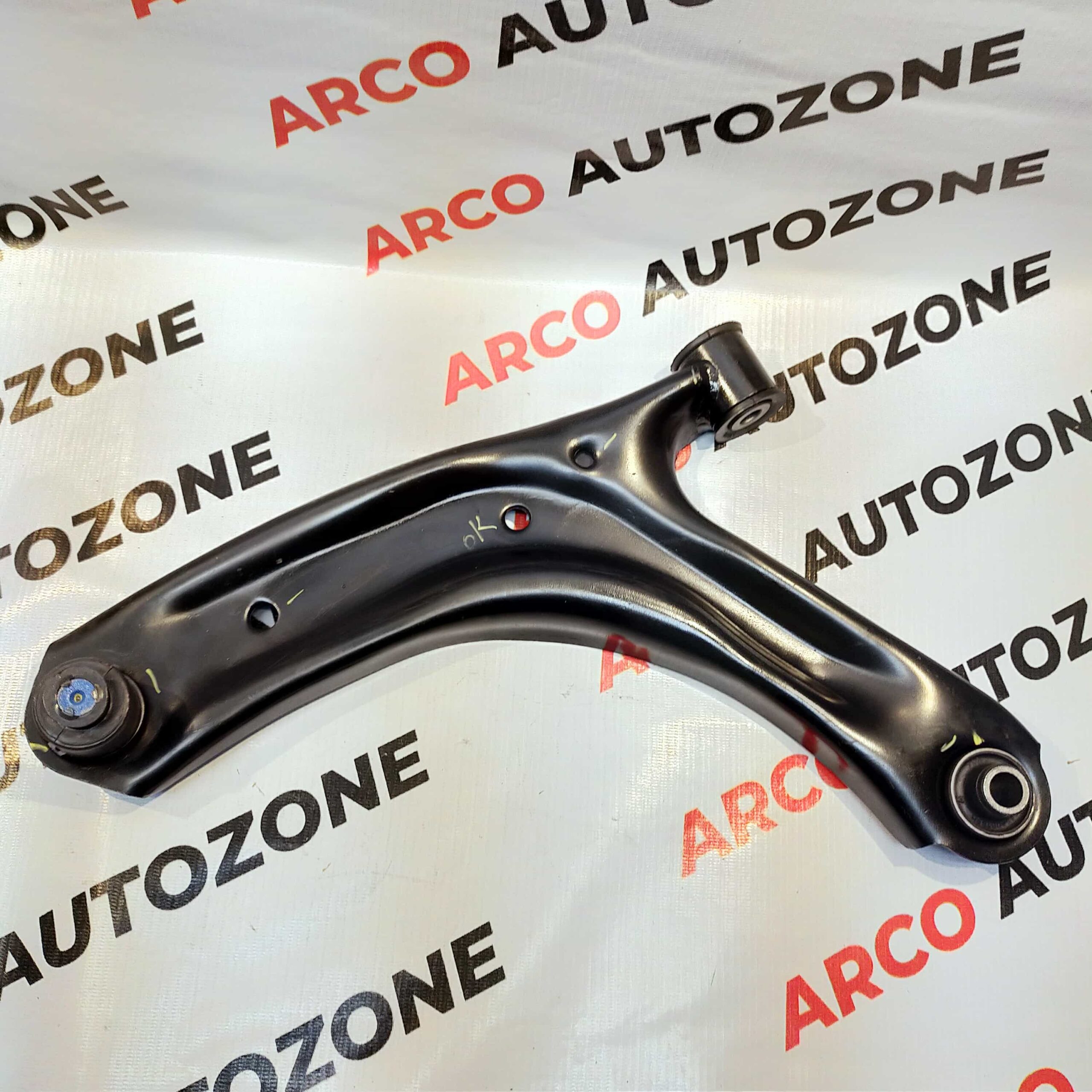 TRACK CONTROL ARM KWID LEFT STARKE 456439LH
