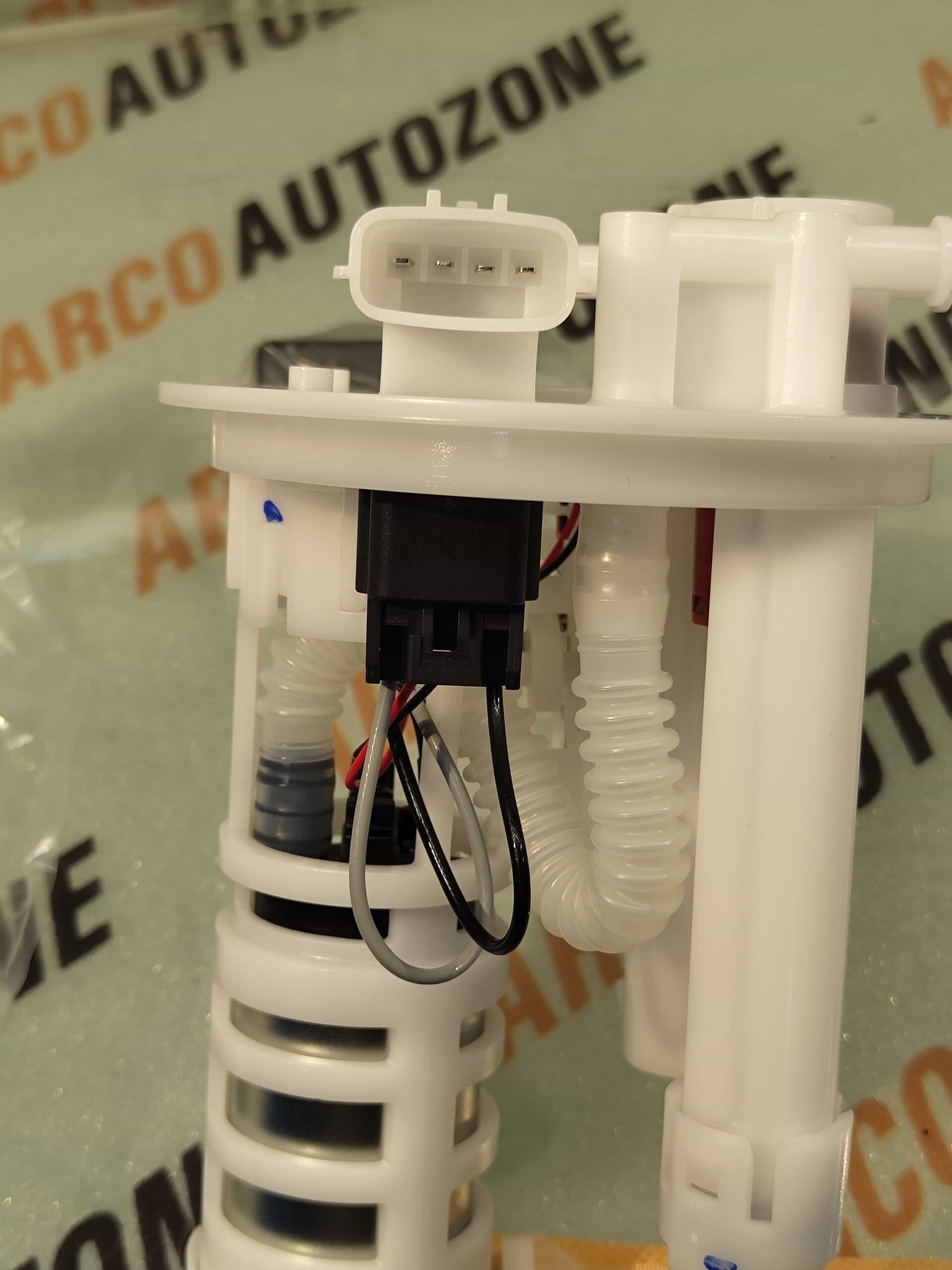 FUEL PUMP KWID REDIGO 1ST GEN DEACON 172024597R