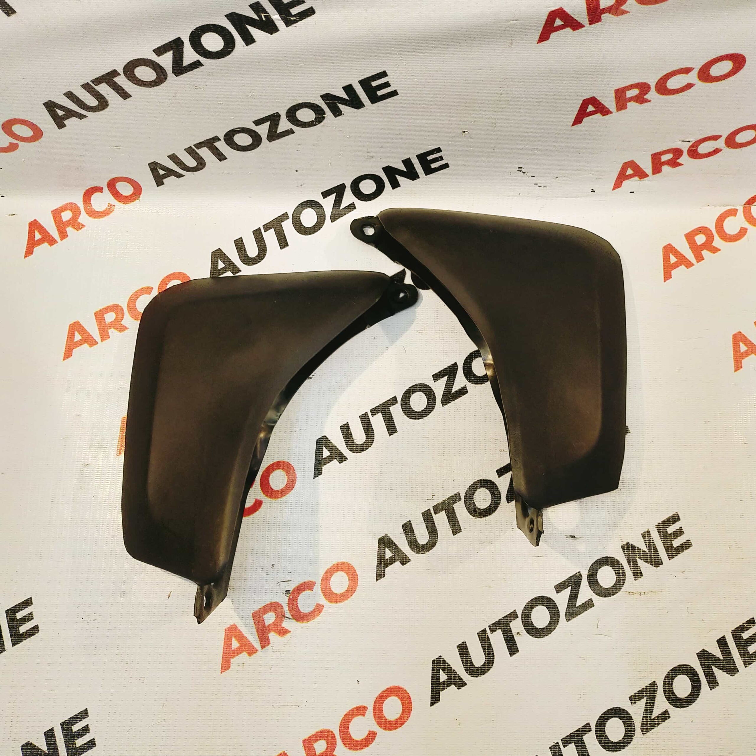 MUD FLAP KUV100