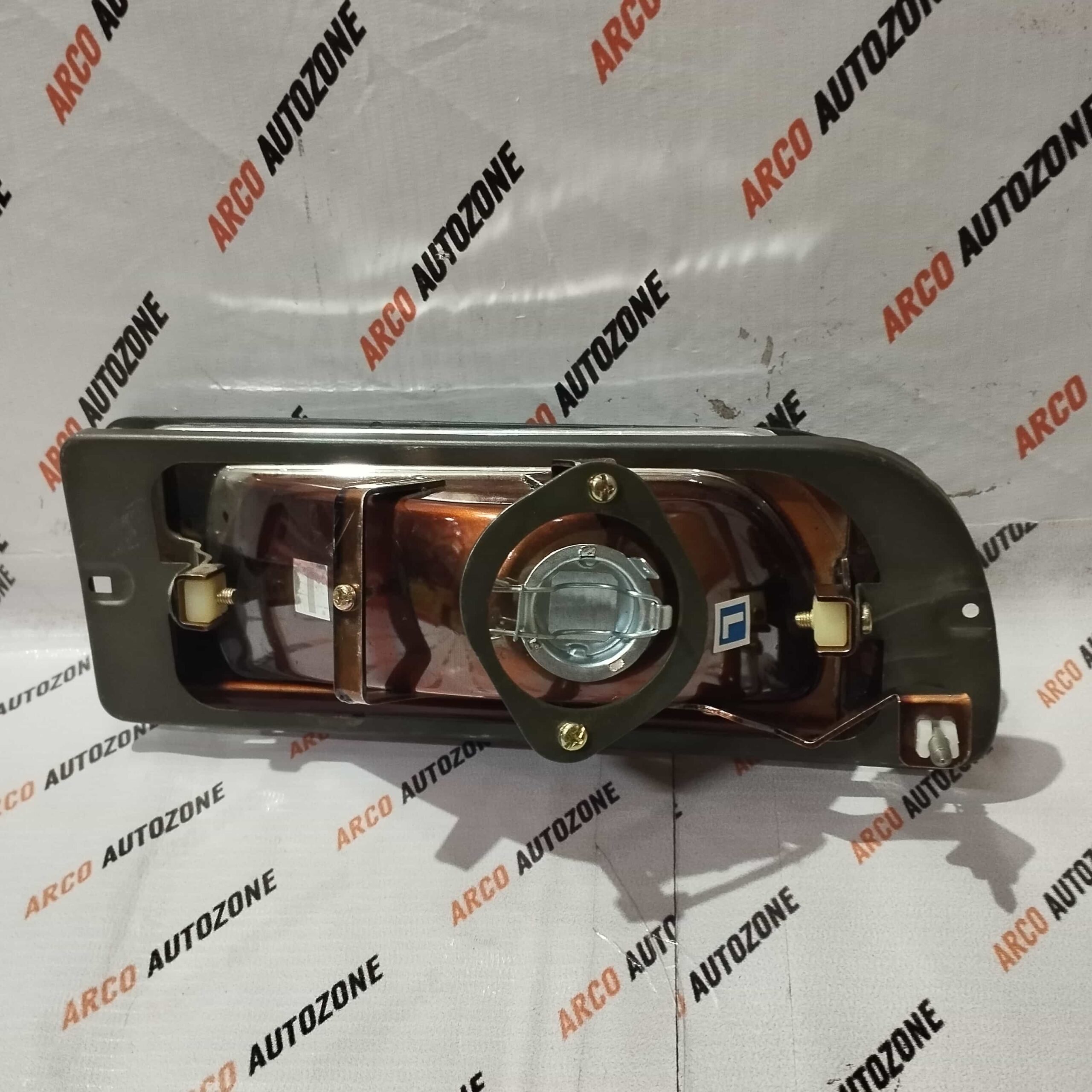 FOG LAMP SAFARI OLD LEFT LMX 012FFLL