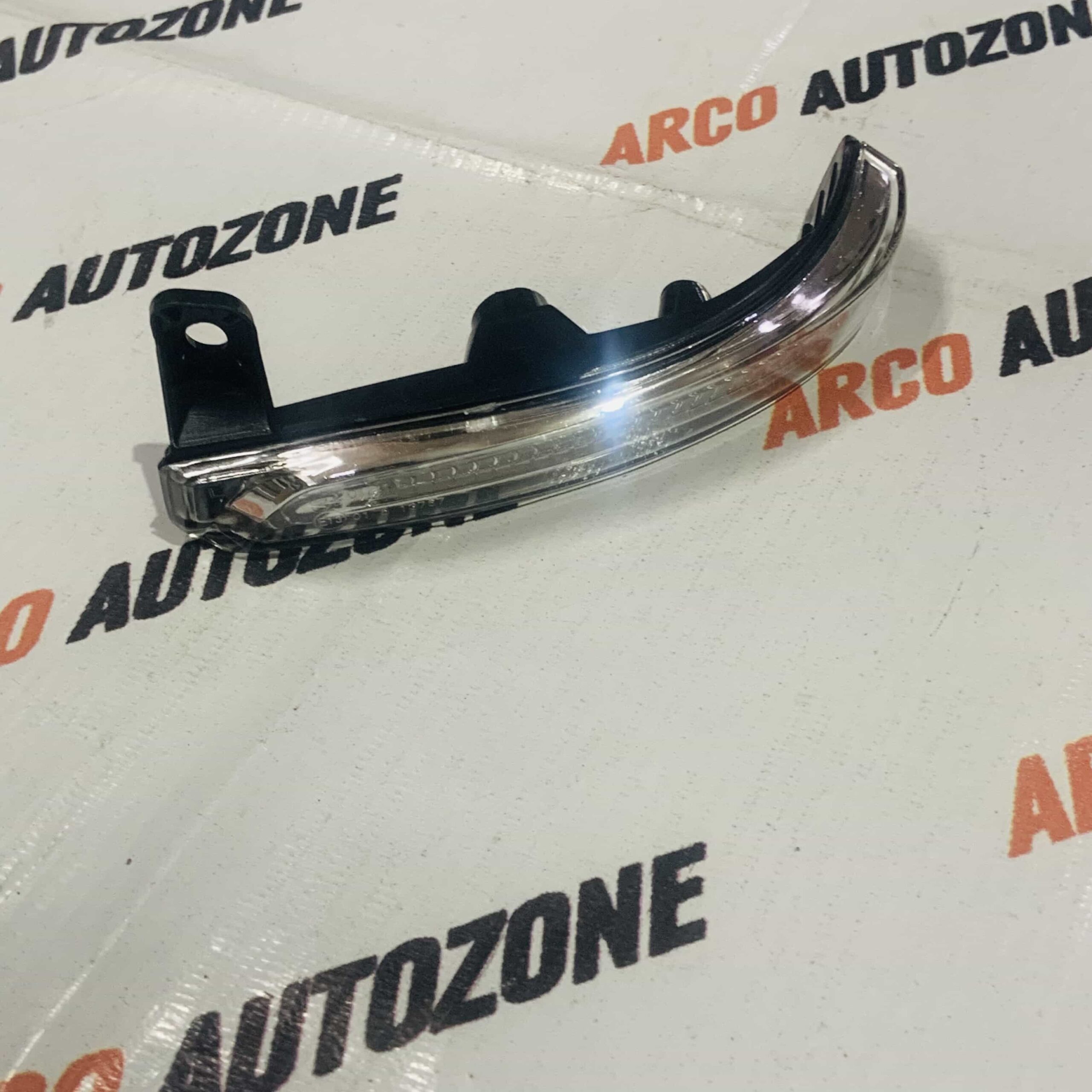 ORVM SIDE MIRROR INDICATOR CRUZE LEFT IMP
