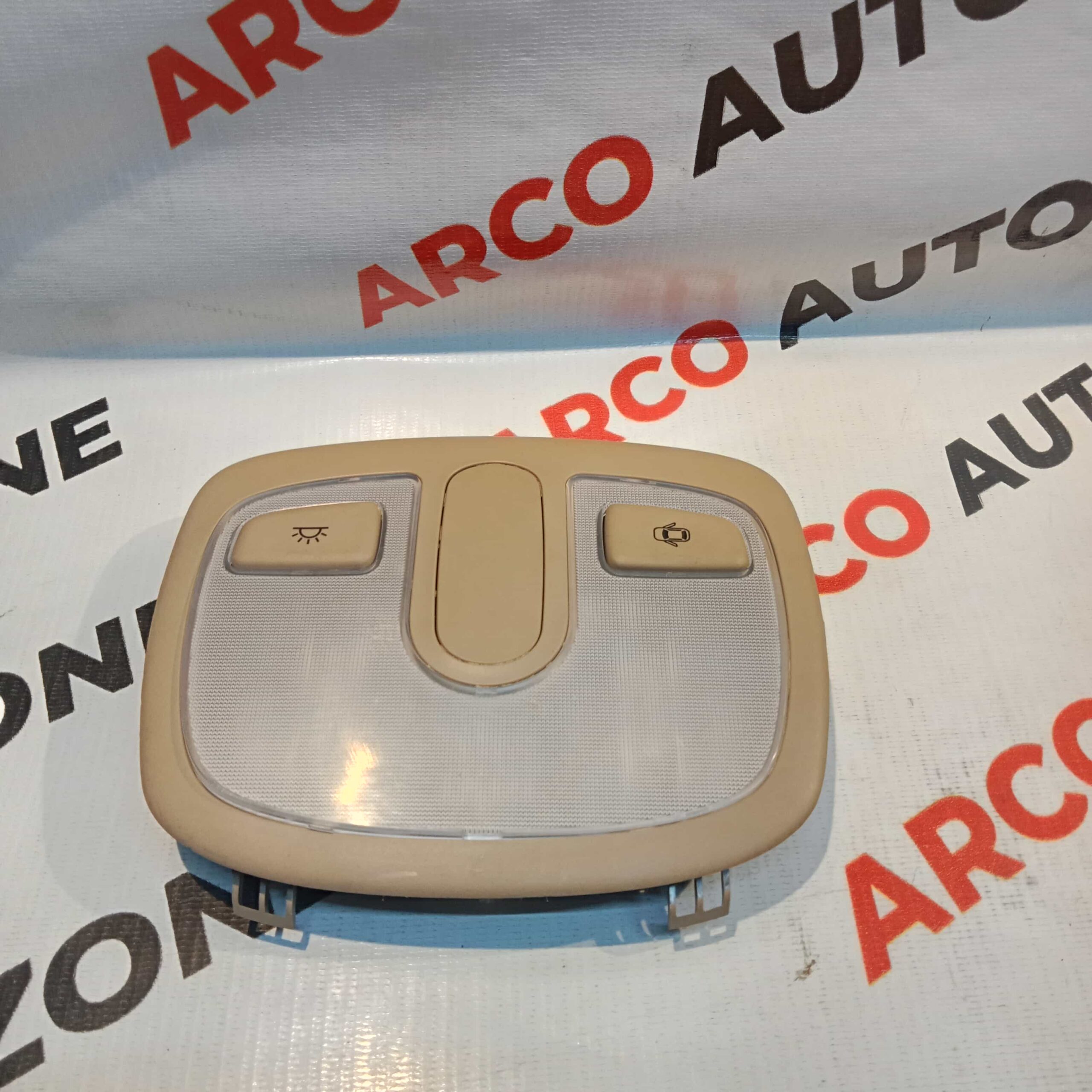 LIGHTING LAMP ASSY ROOF LIGHT I10 DOUBLE FRONT BEIGE 928000X000