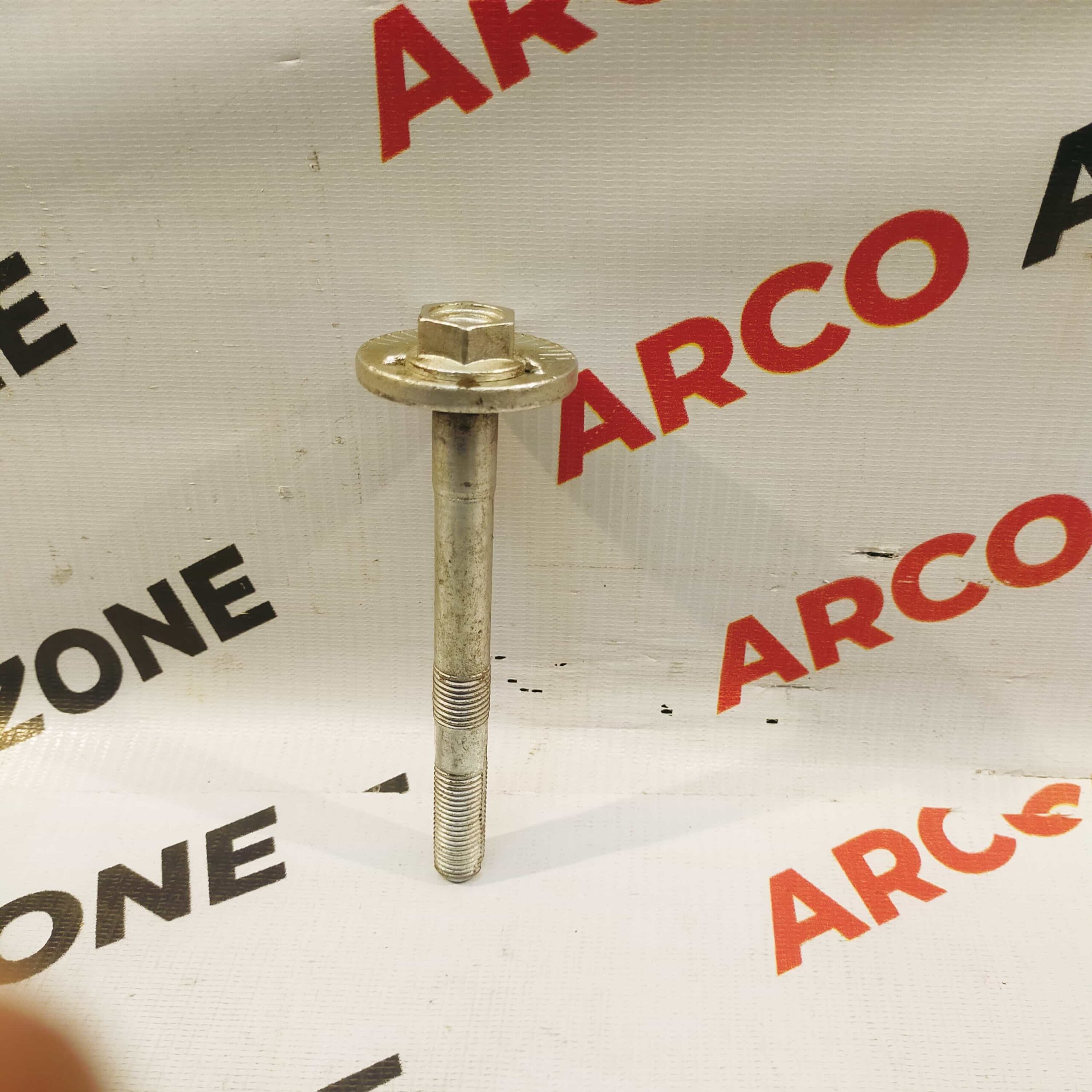 CAMBER BOLT FORTUNER BIG IND 4819060020
