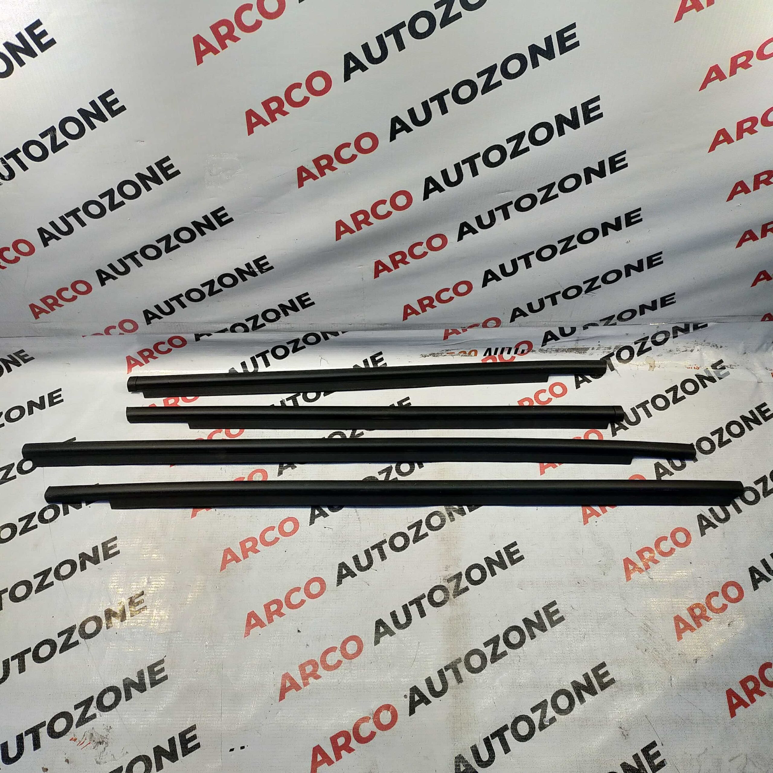 BODY OUTER WEATHERSTRIP OUTER GARNISH I10 ALL MODEL ELPS