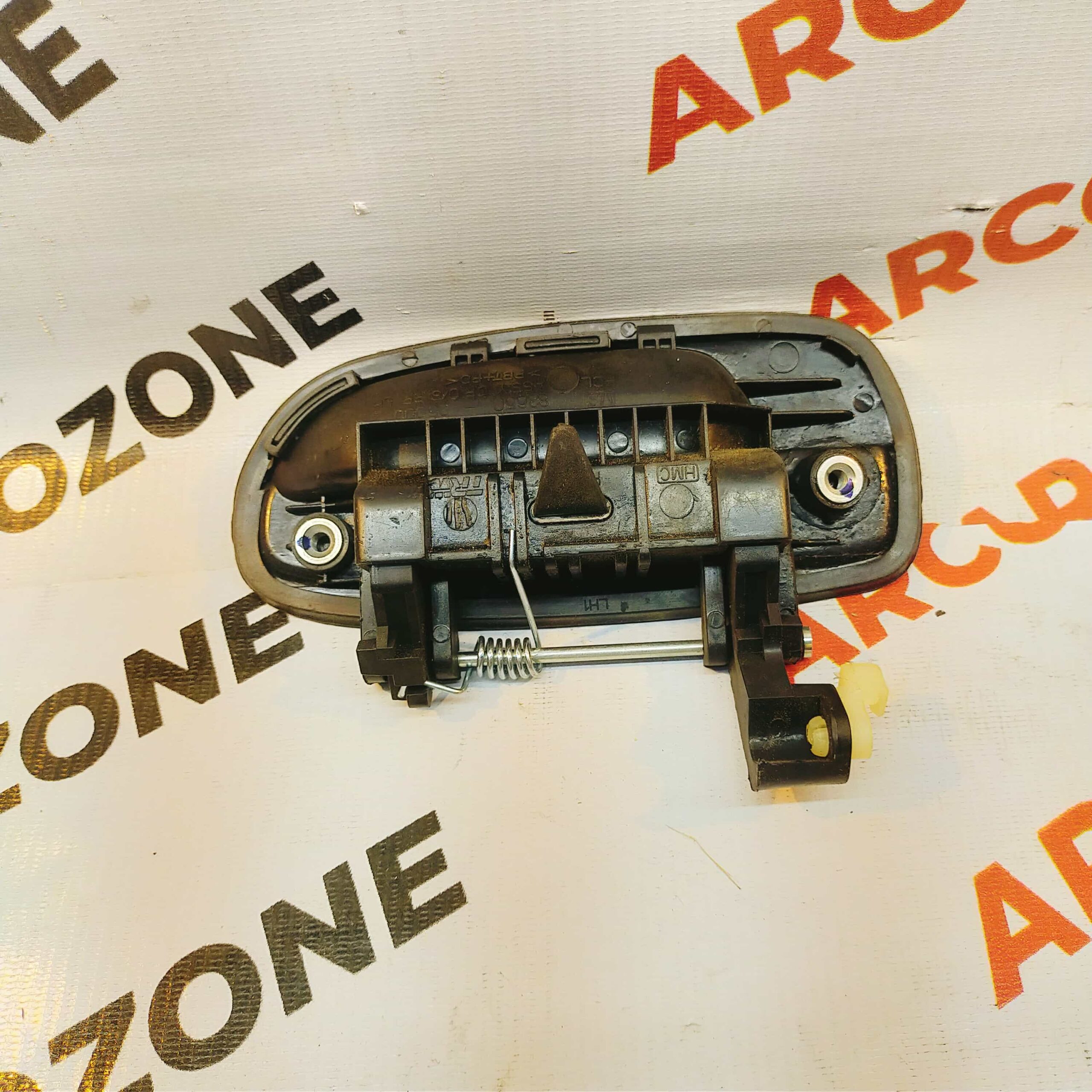 OUTER HANDLE ACCENT FRONT LEFT DLJM