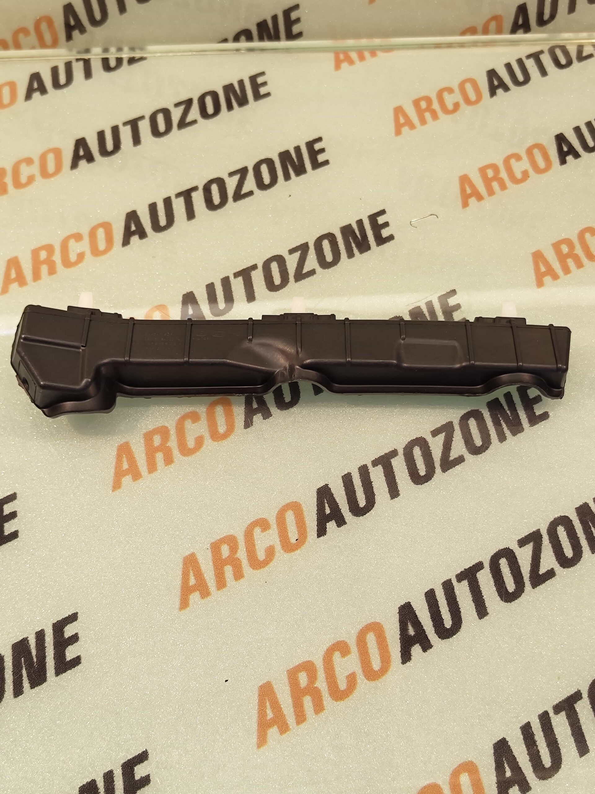REAR BUMPER BRACKET GRAND T1 RIGHT HYU 86614B4000 86614B4500