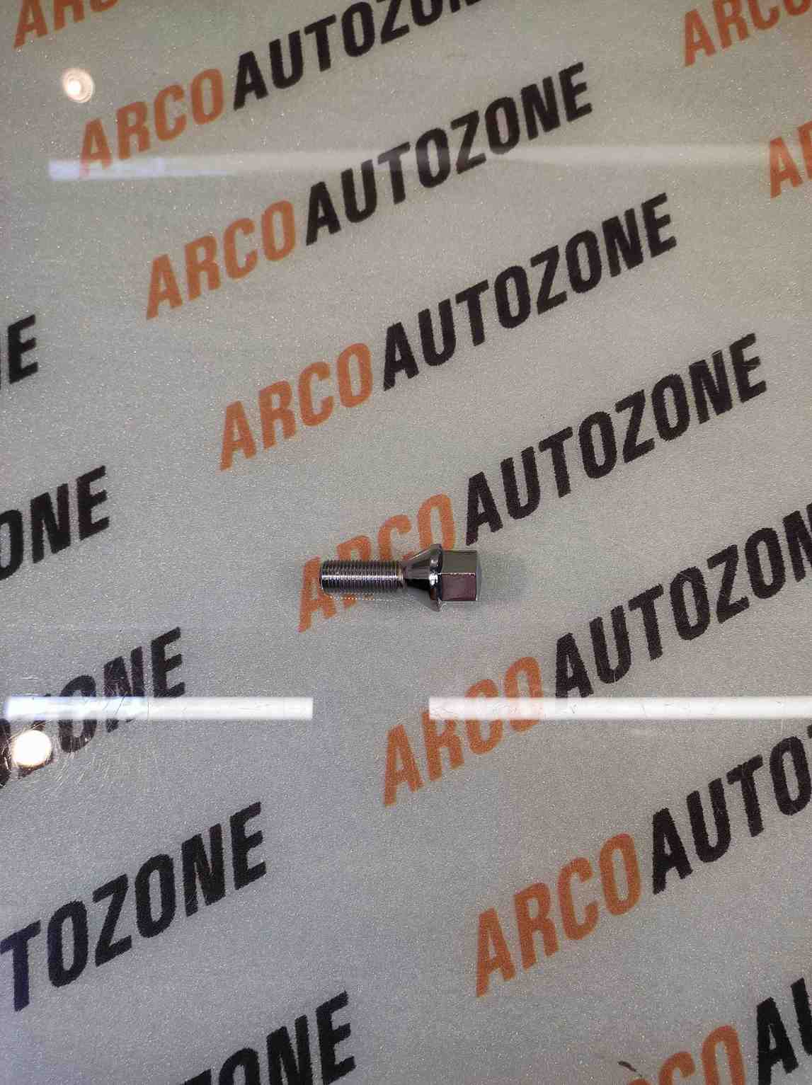 WHEEL STUD LINEA PUNTO IMP