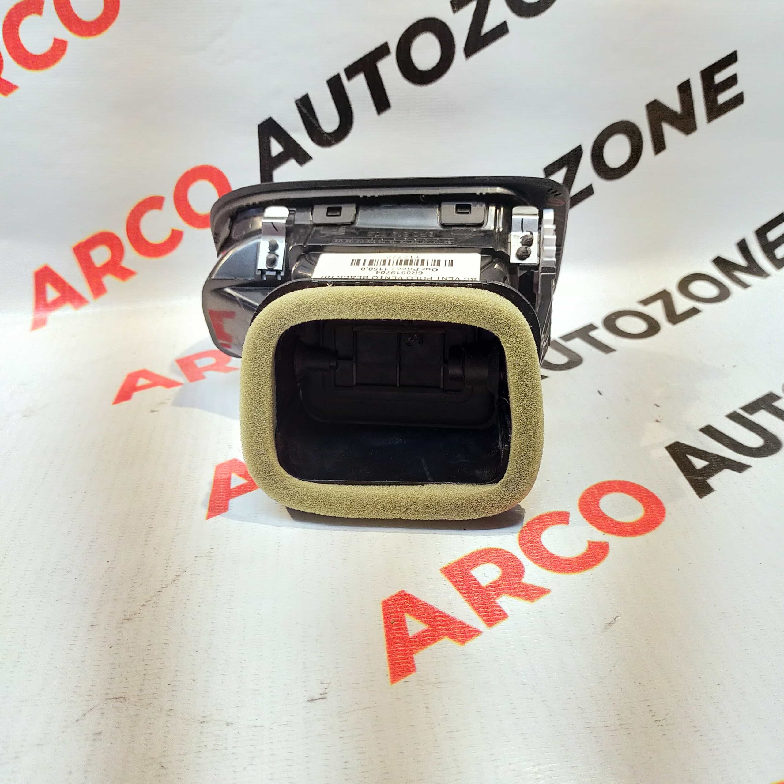 AC VENT POLO VENTO RAPID BLACK RIGHT 6R0819704ALWMV