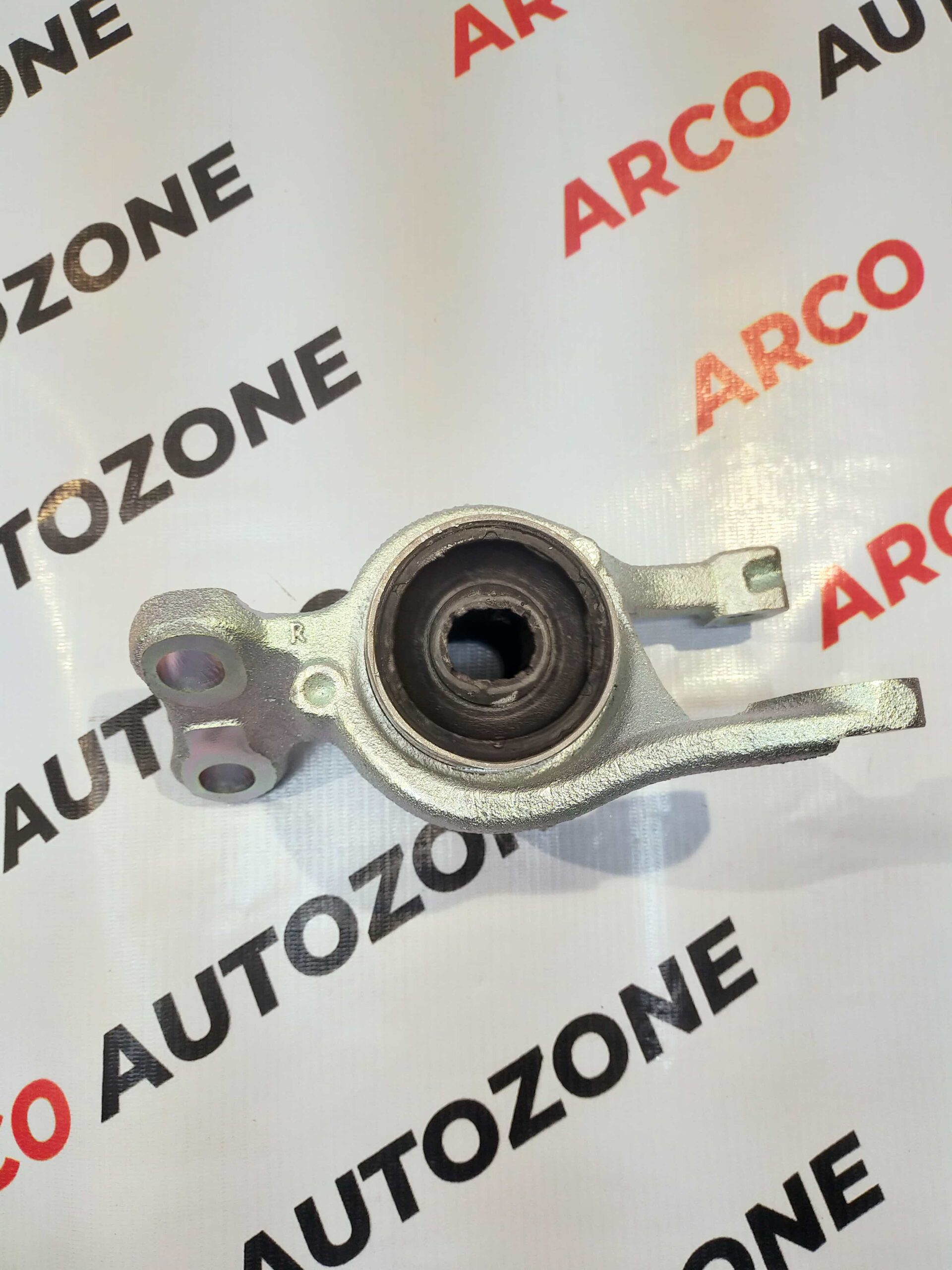 FRONT BUSH KIT F48 X1 WITH BRACKET RIGHT IMP 31126874342
