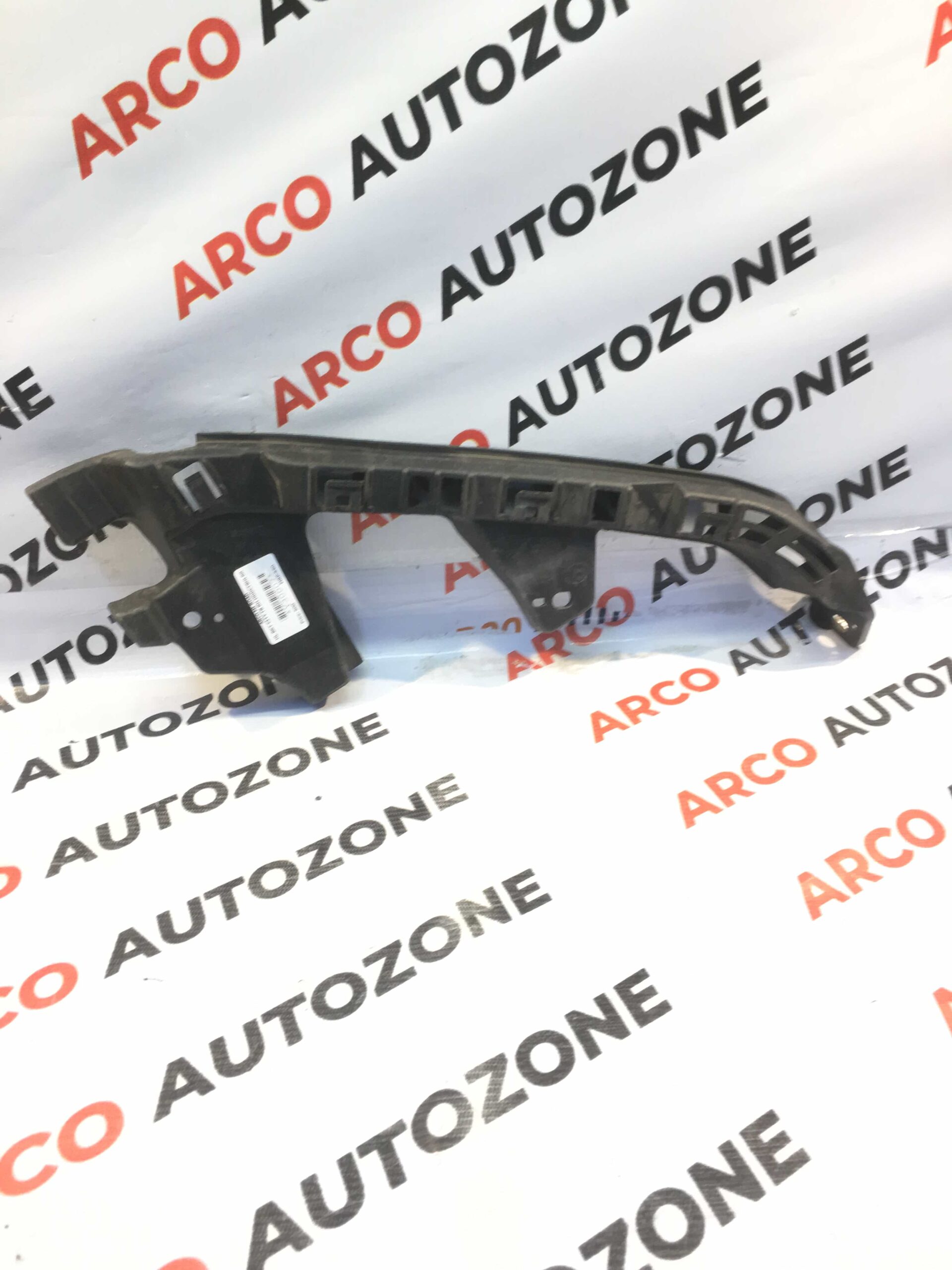 HEAD LIGHT BRACKET CITY T8 RIGHT ACC HD017122