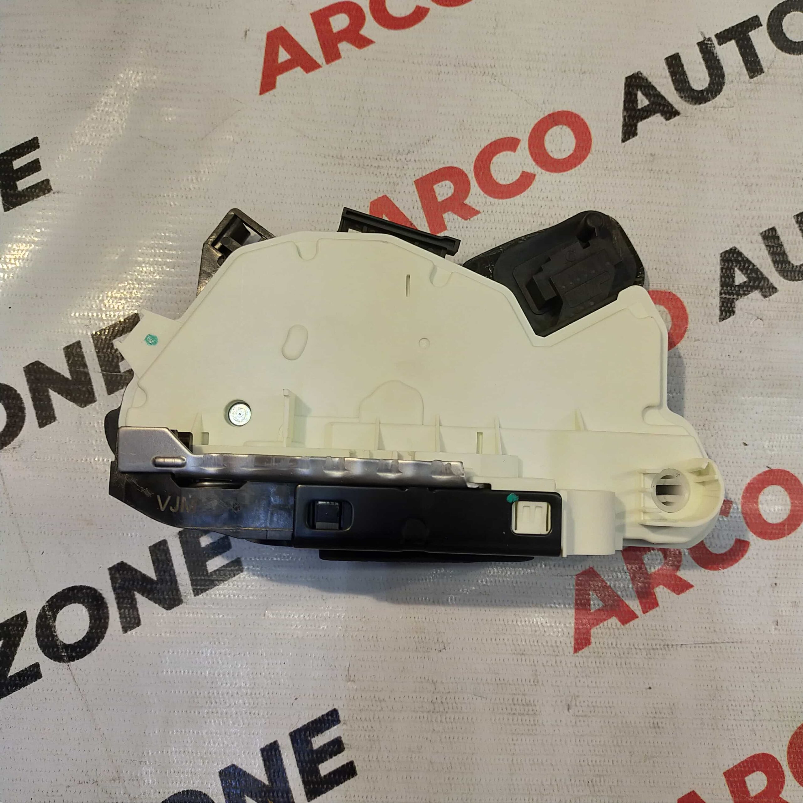 DOOR LATCH POLO VENTO REAR LEFT IMP 6R0827508B