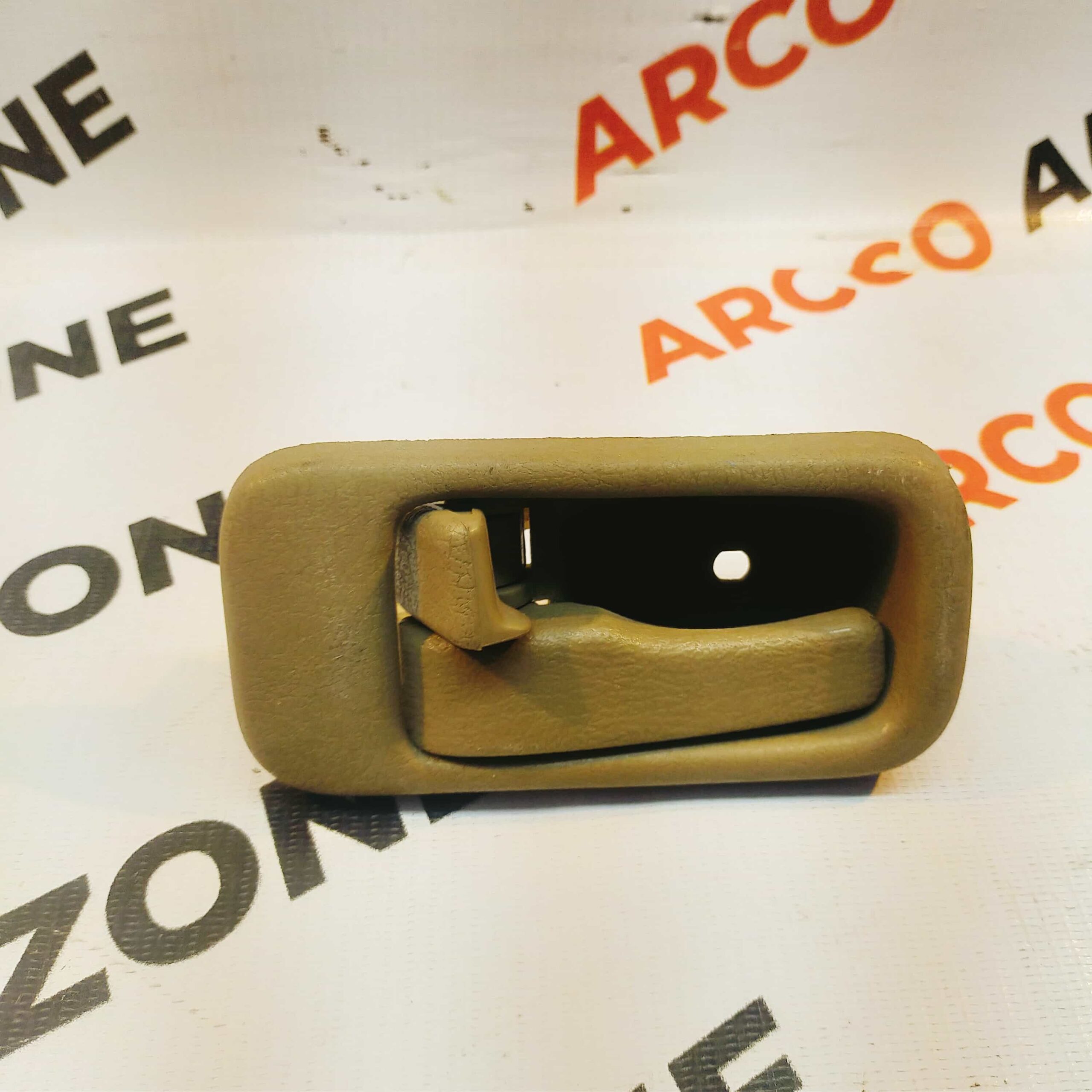 RC LEVER INNER HANDLE TAVERA LEFT BEIGE