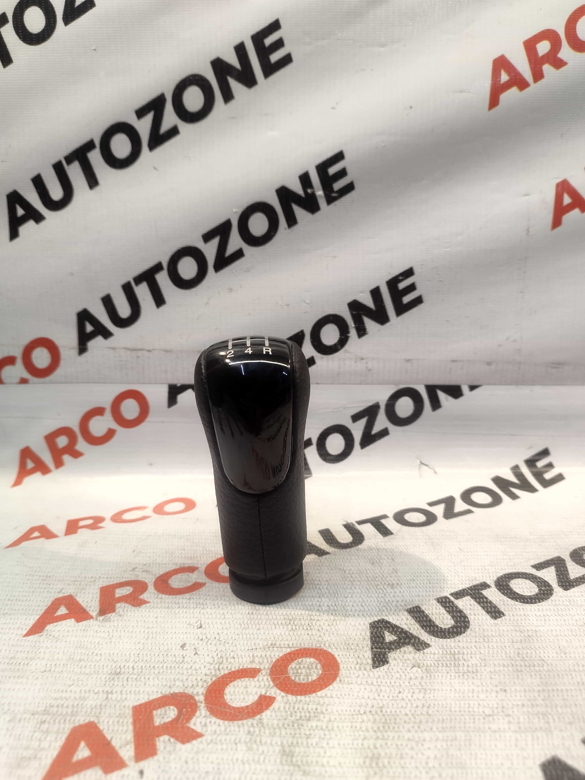 GEAR KNOB FIESTA FIGO G43