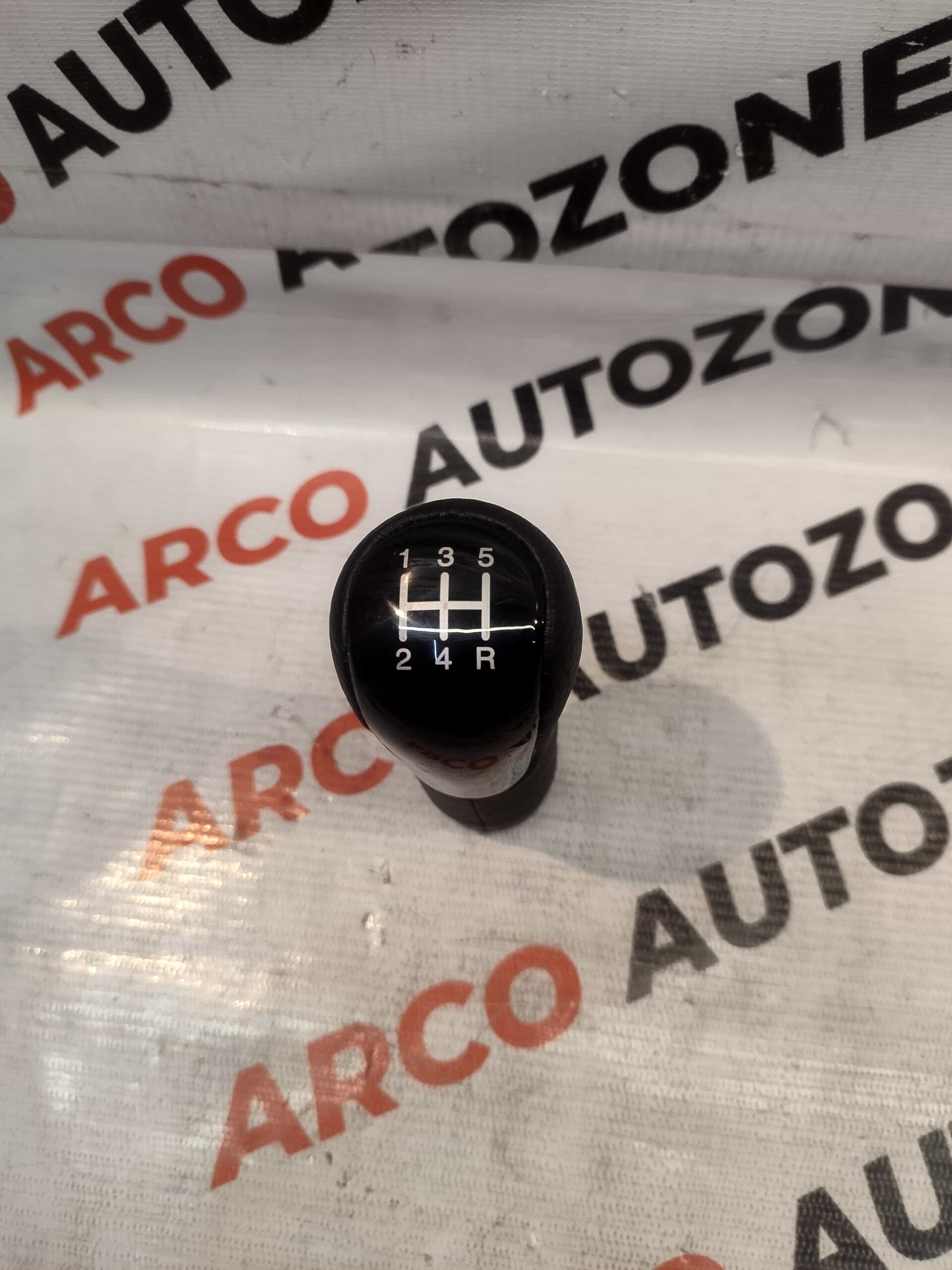 GEAR KNOB FIESTA FIGO G43