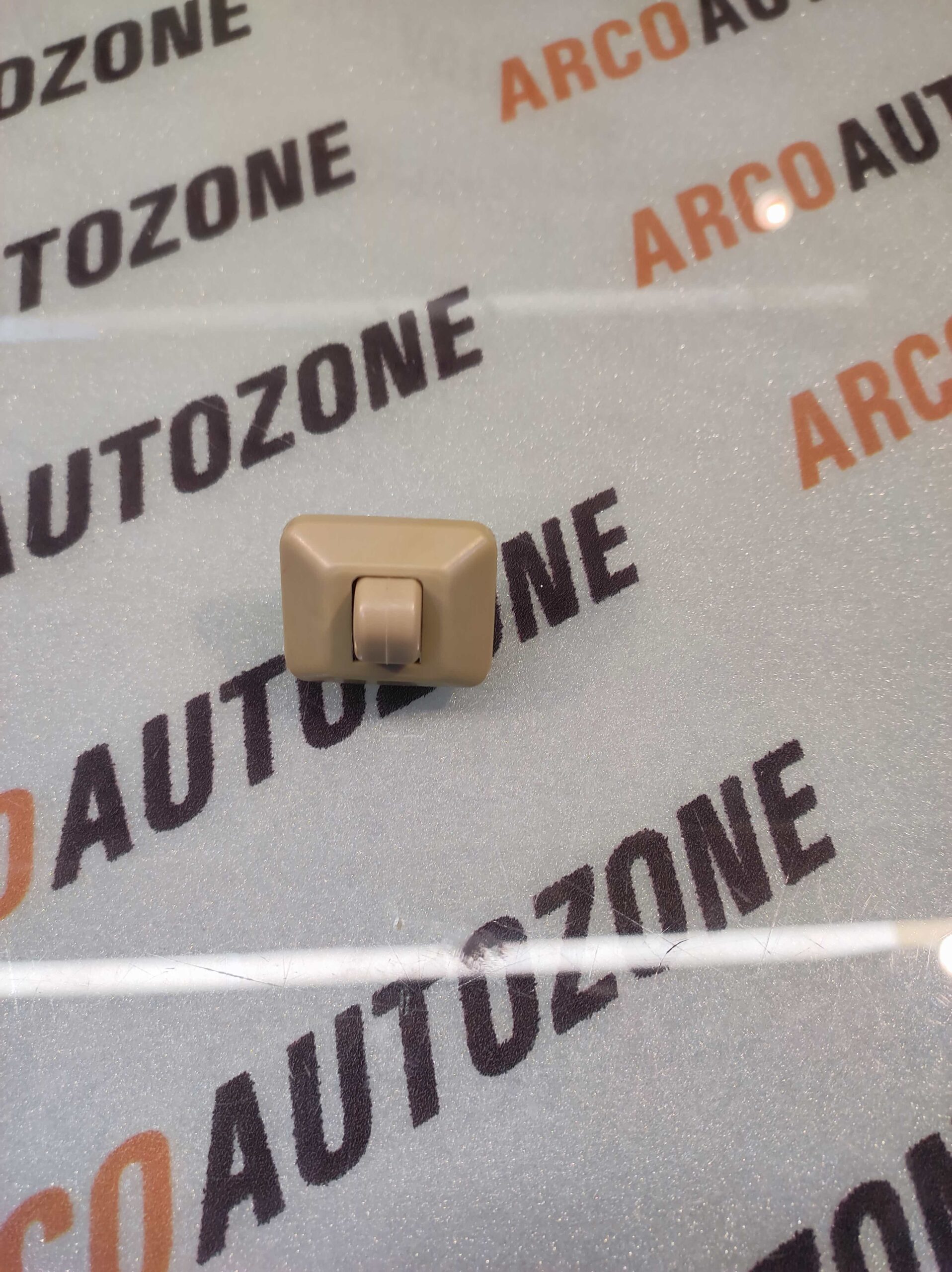 SUN VISOR LOCK A4 LEFT BEIGE