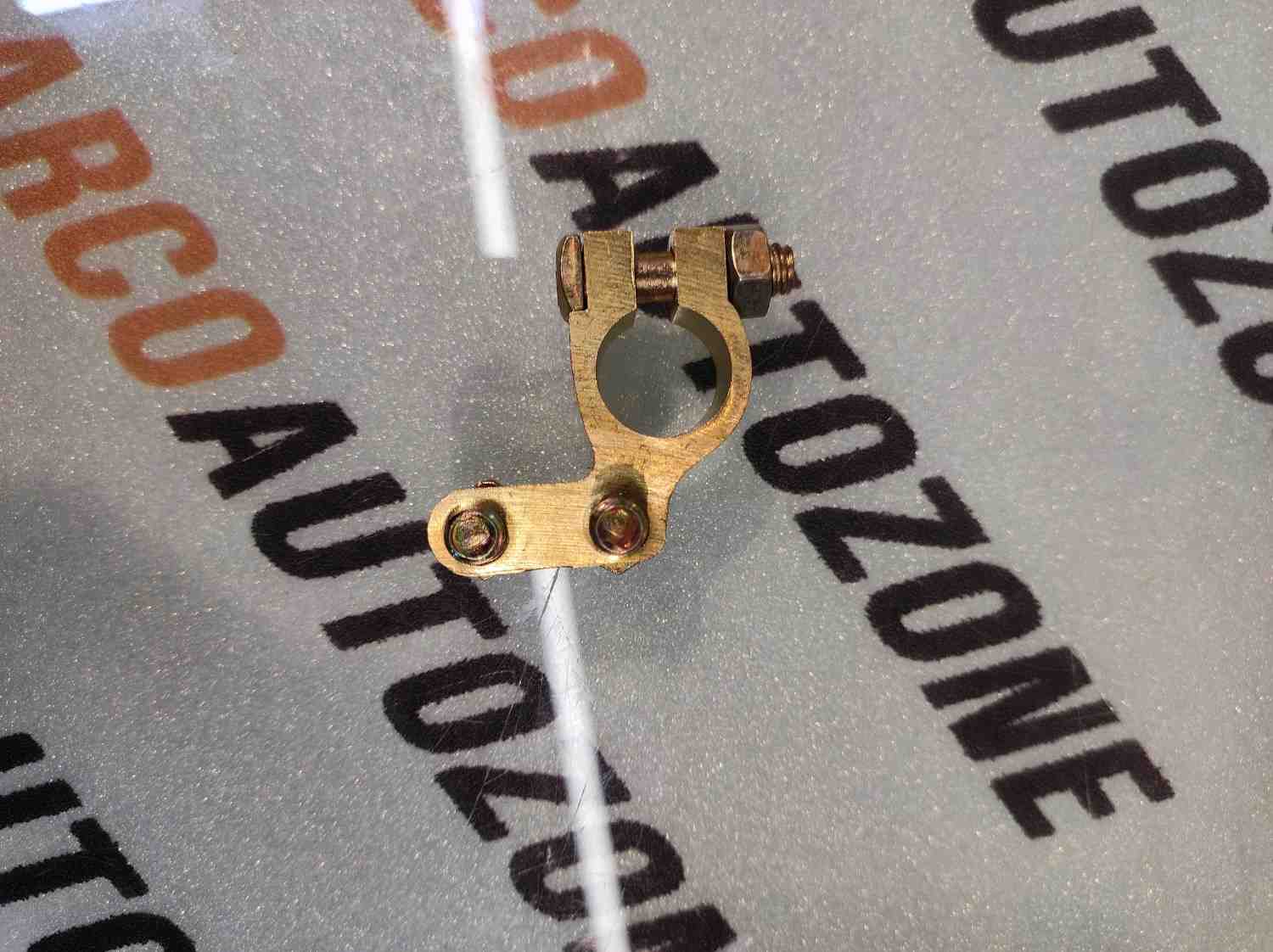 BATTERY TERMINAL BRASS NEGATIVE DIESEL BIG HOLE