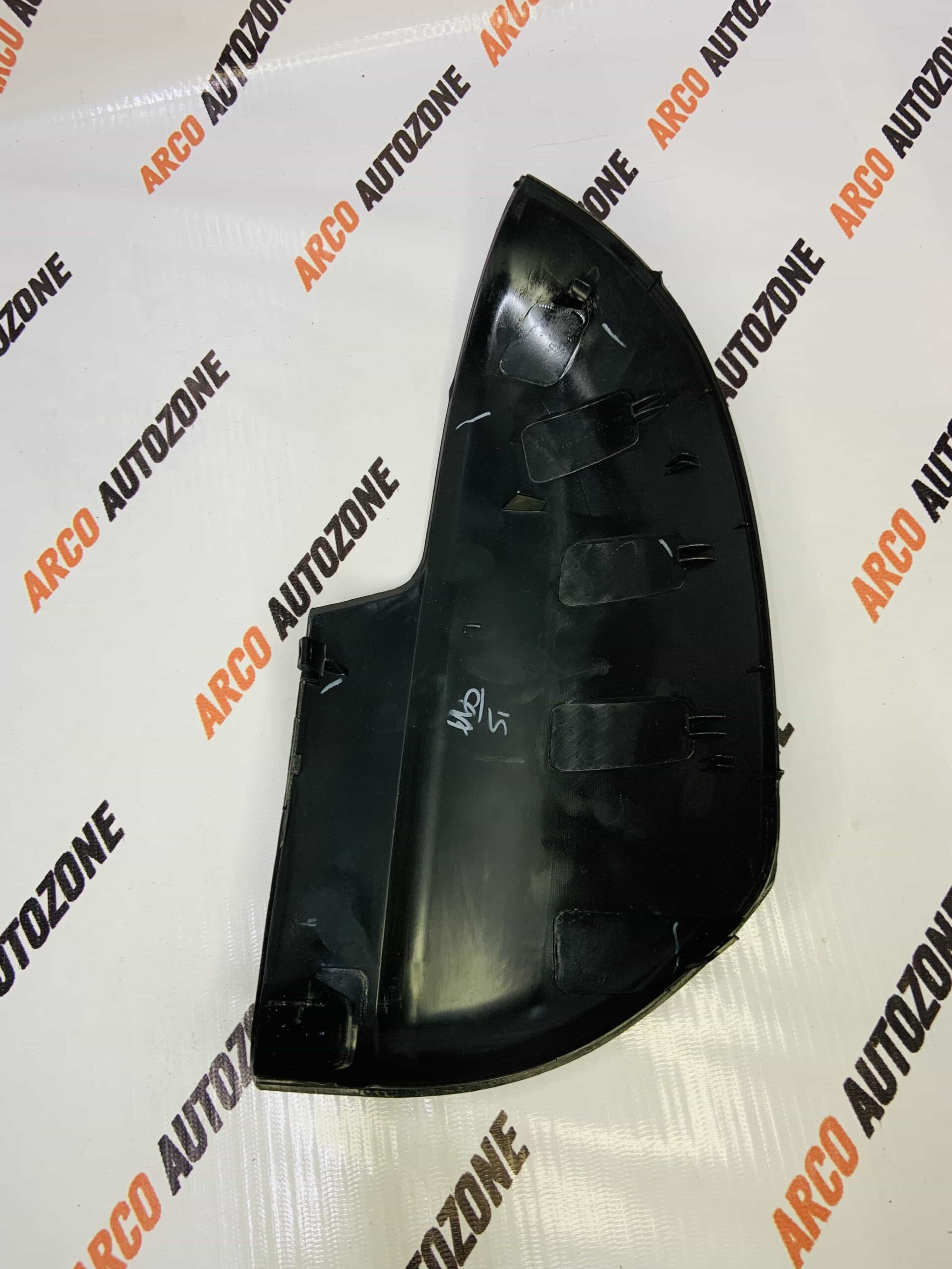 SIDE MIRROR COVER XUV500 LEFT LOT