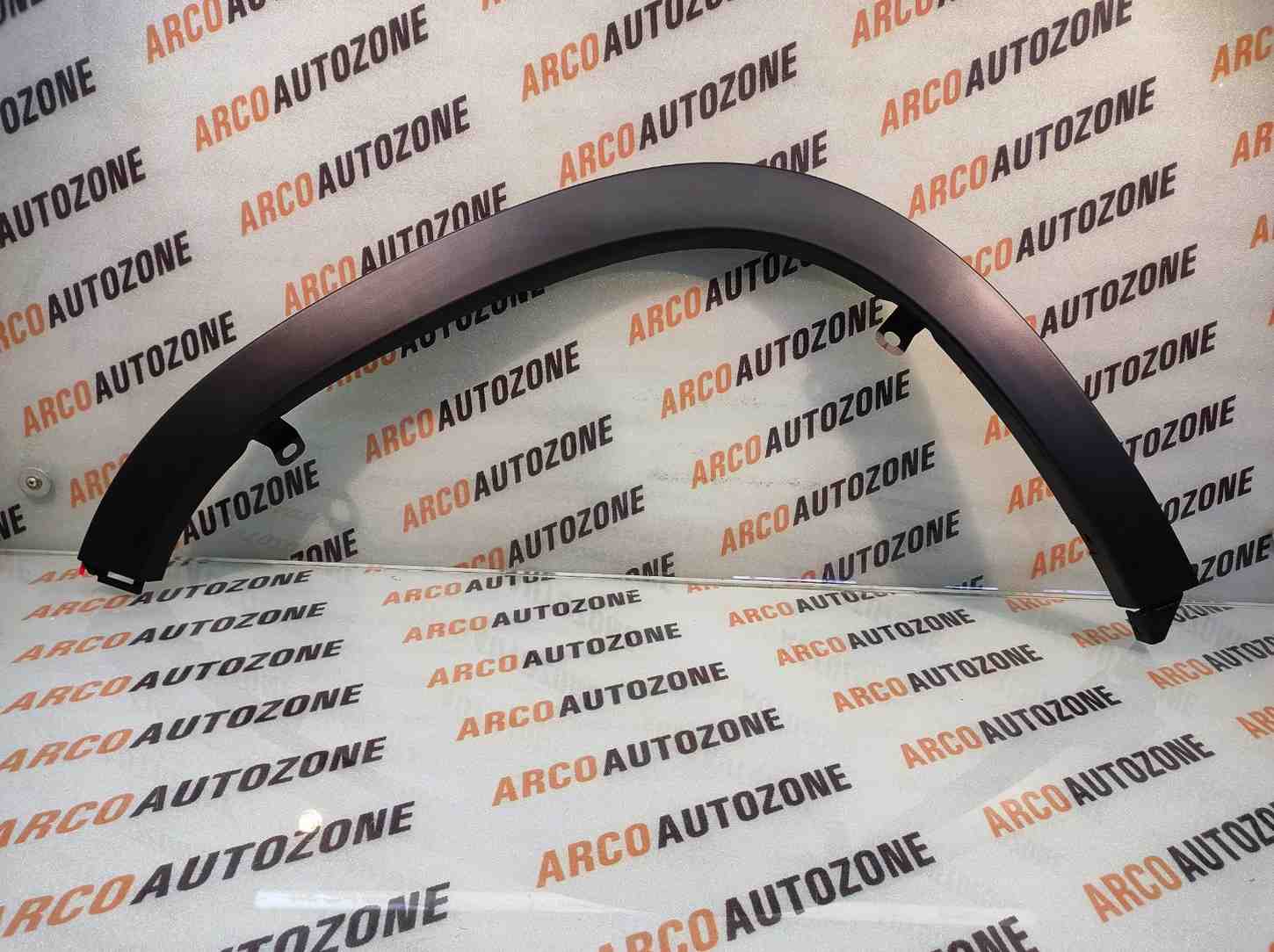 CLADDING BREZZA FNDR FRONT LEFT MGP 77220M82P005PK