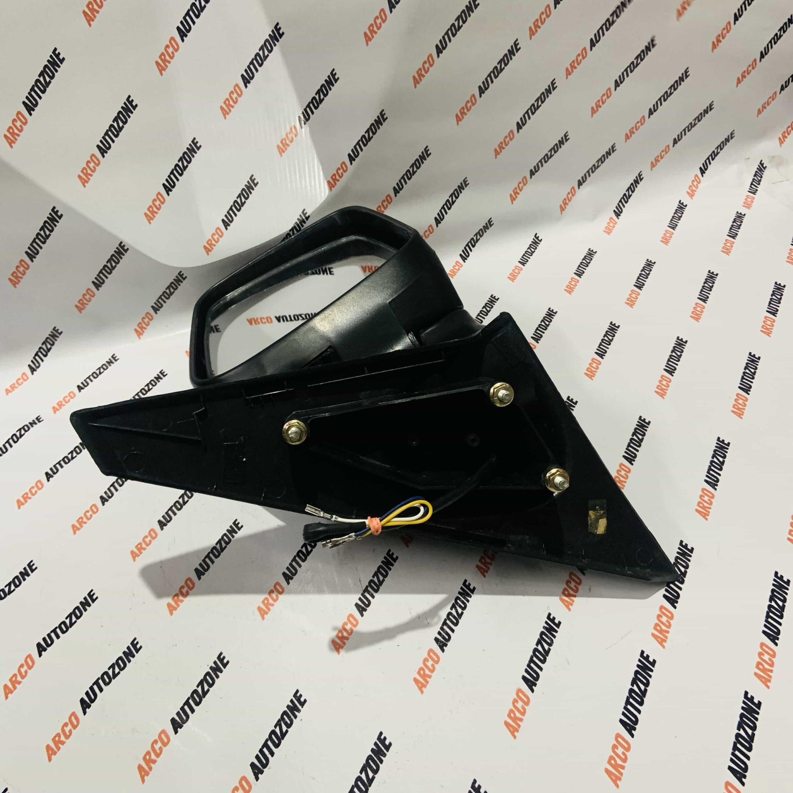 SIDE MIRROR TUV300 RIGHT KTO