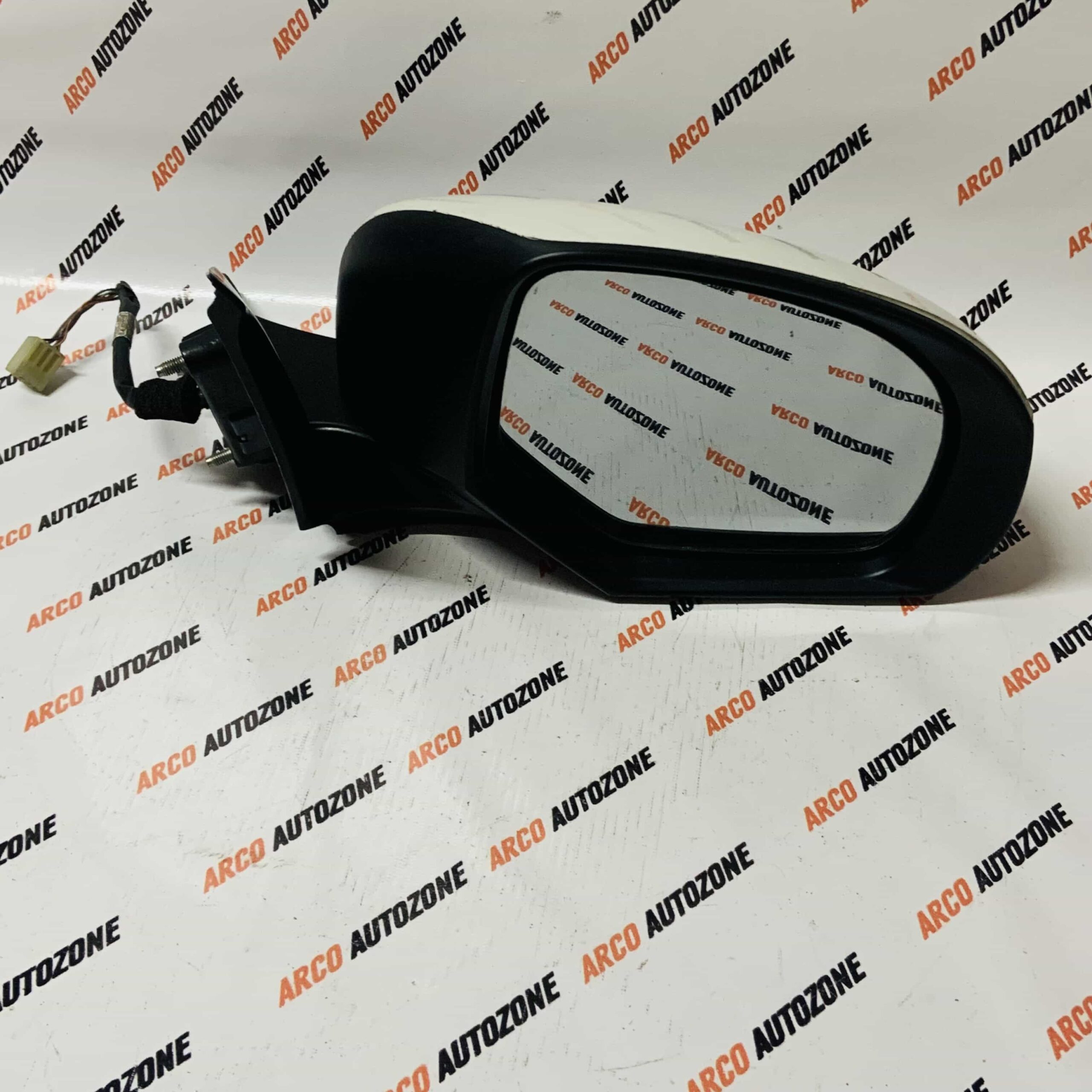 SIDE MIRROR BREZZA RIGHT 7WIRE LOT