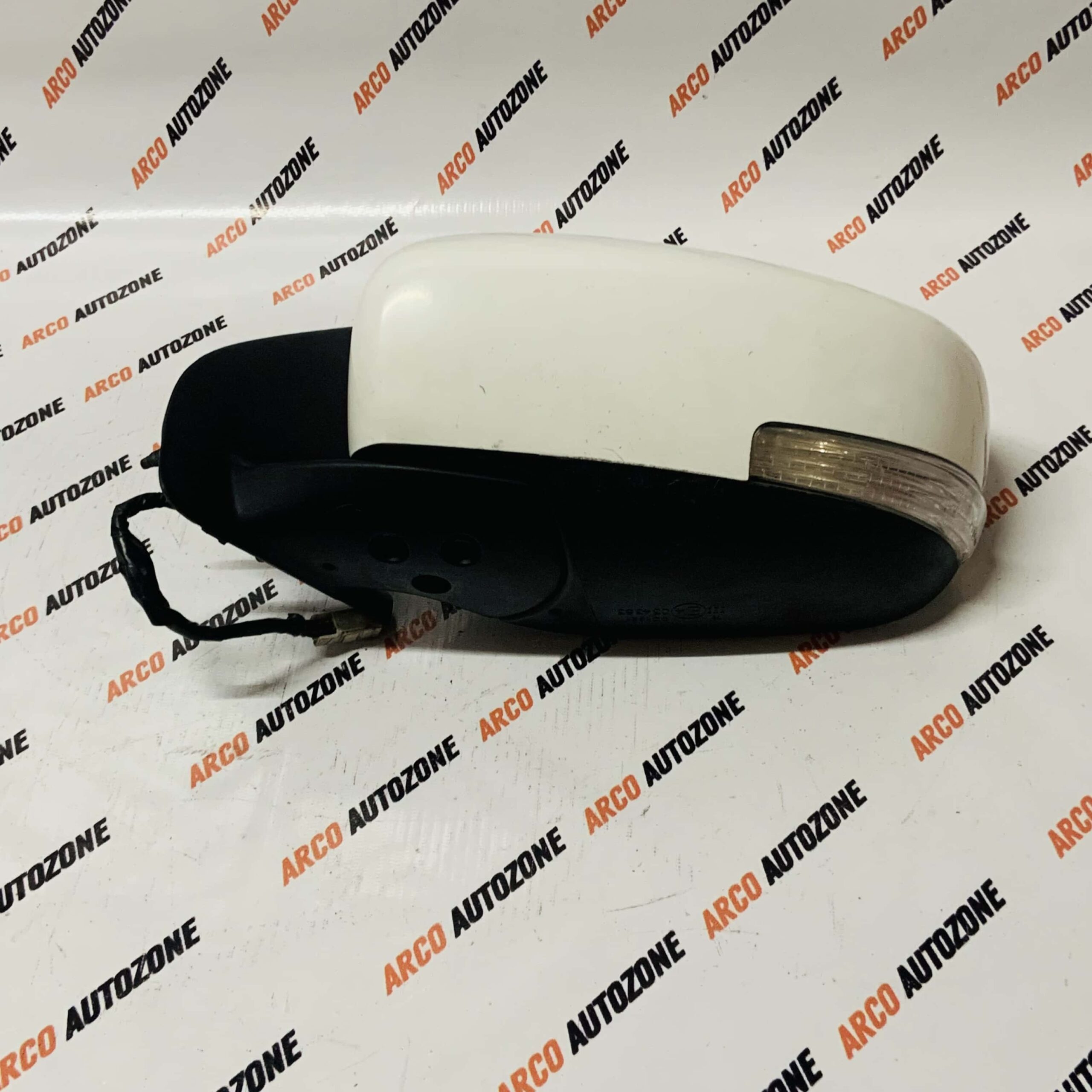 SIDE MIRROR DZIRE 2018 LEFT 7 WIRE LOT