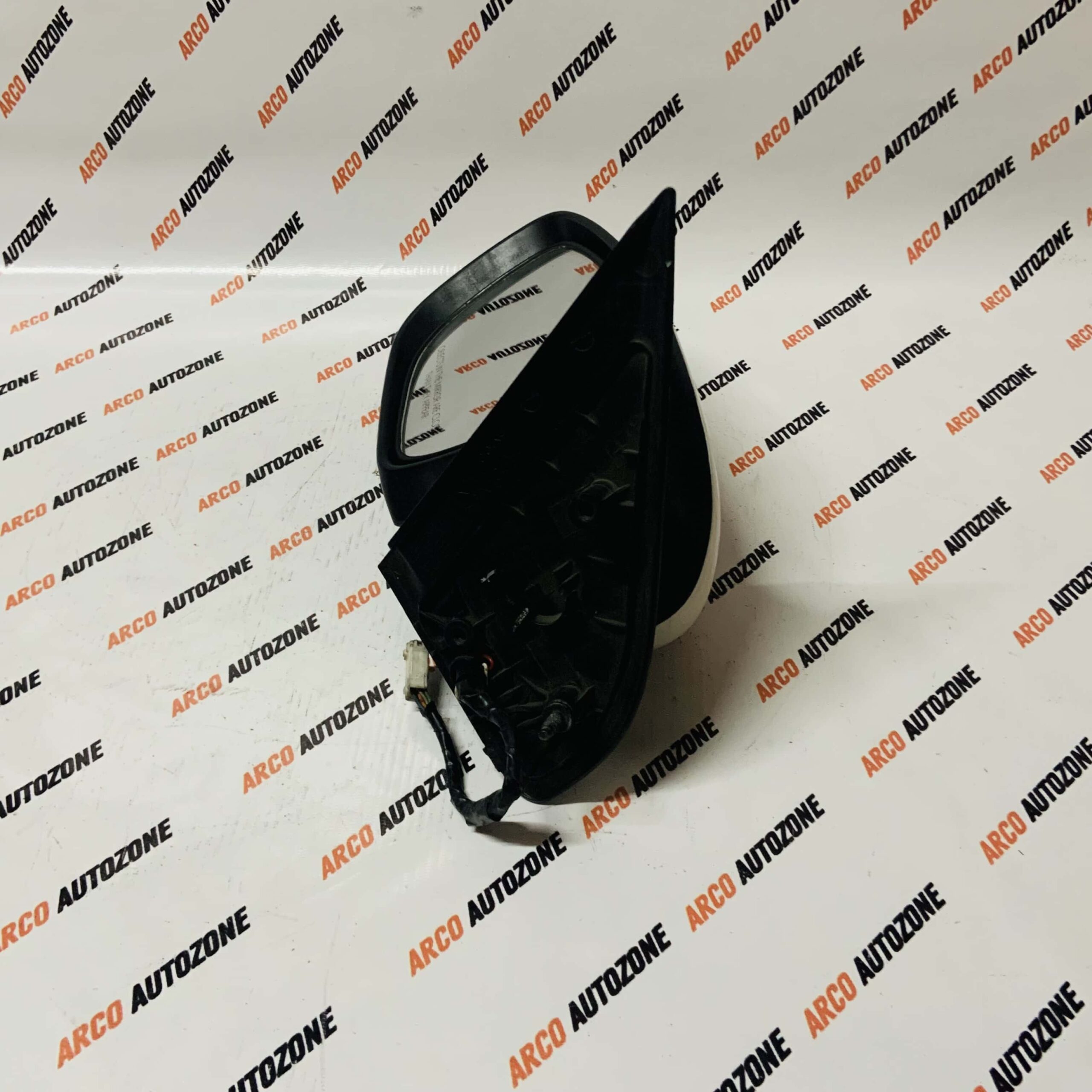 SIDE MIRROR DZIRE 2018 LEFT 7 WIRE LOT