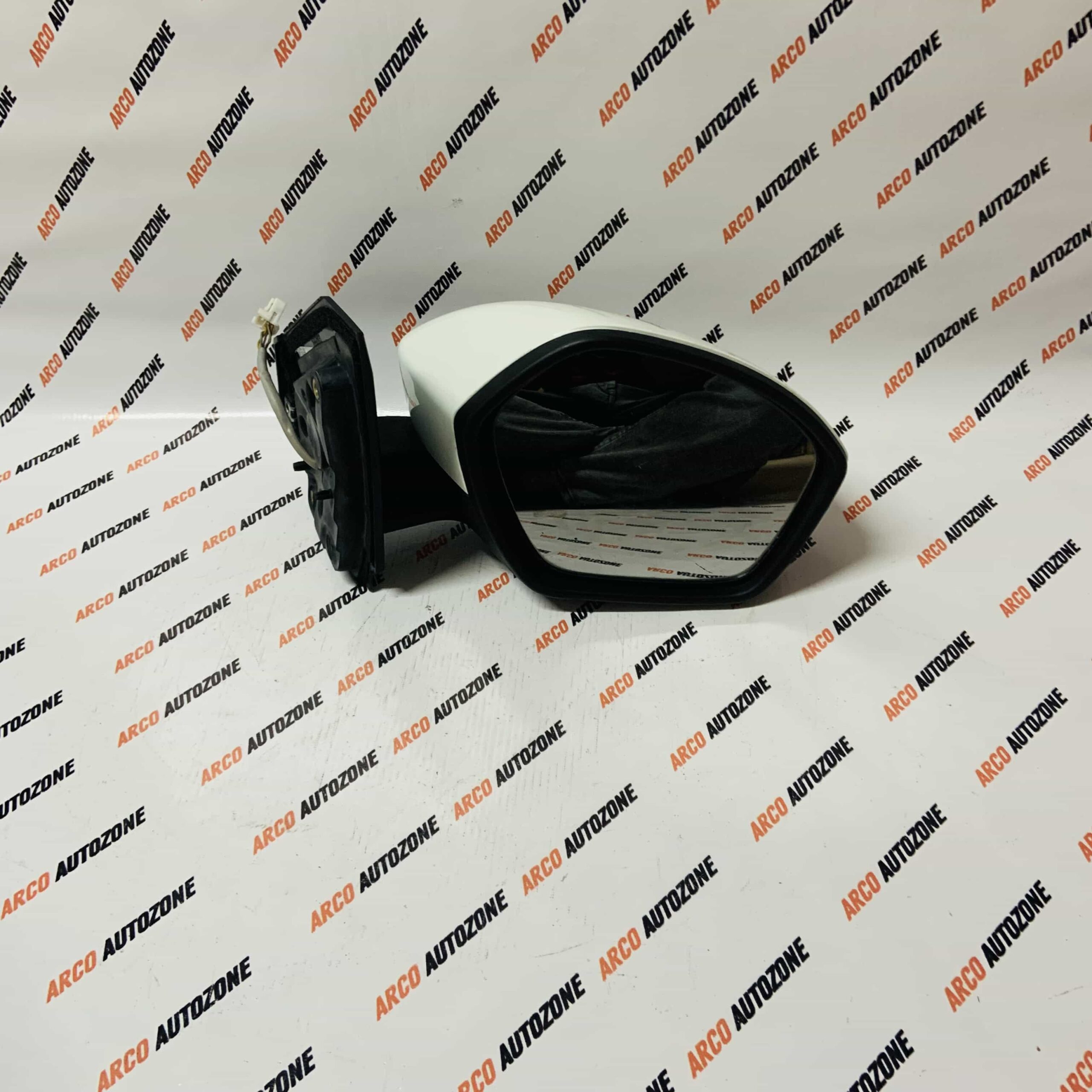 SIDE MIRROR NEXON 5 WIRE RIGHT LOT