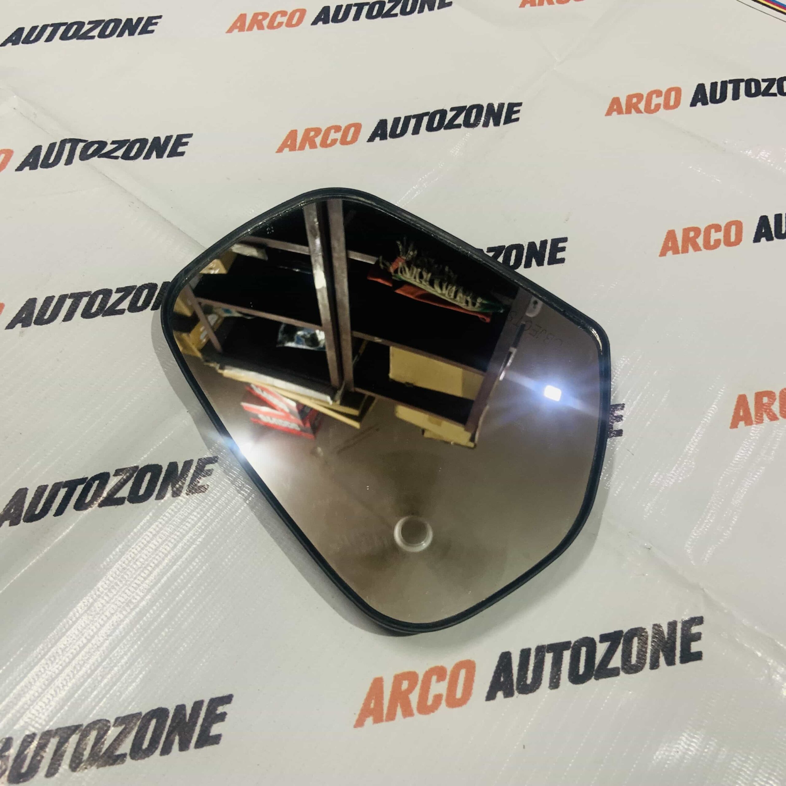 SUB MIRROR XUV300 RIGHT FOX