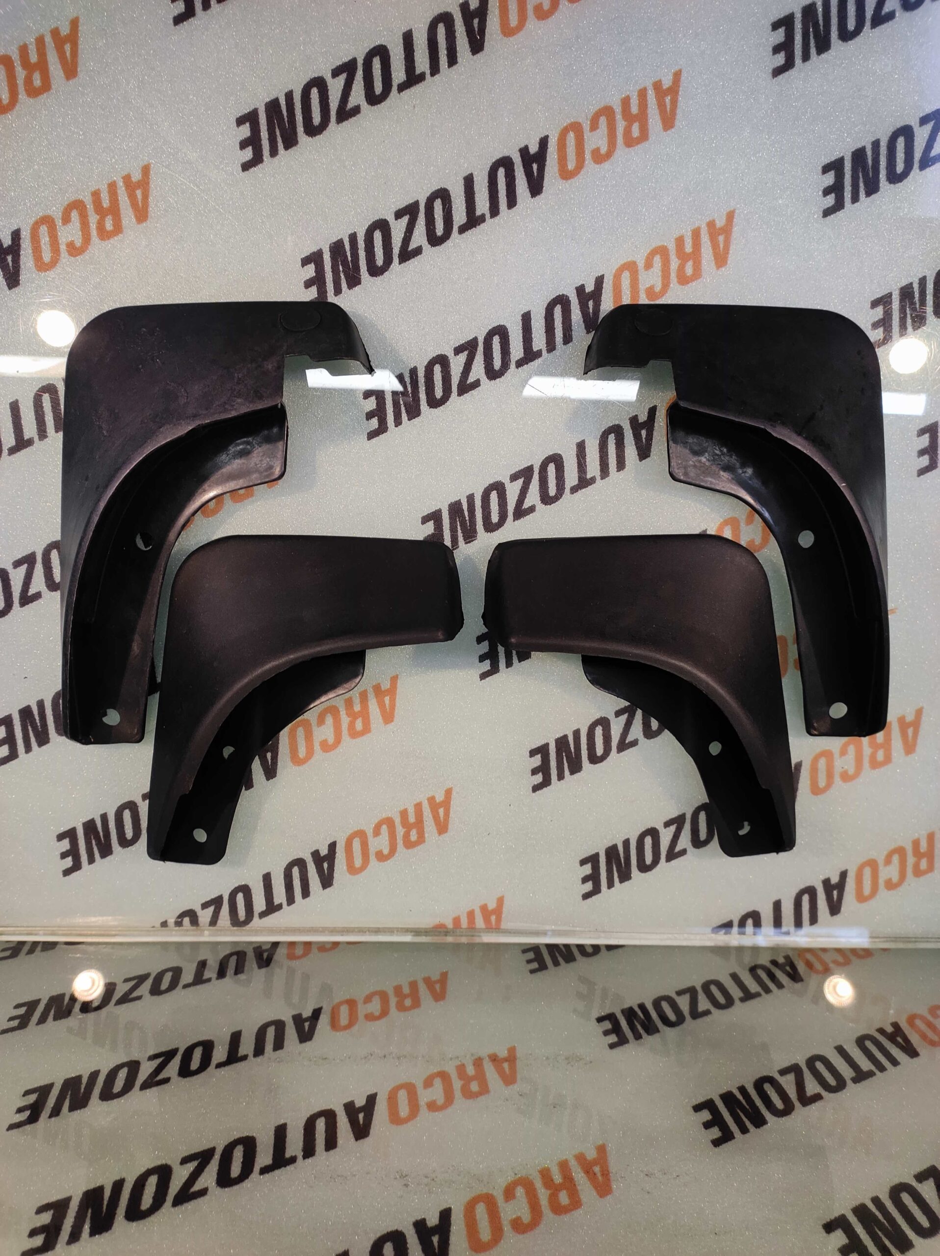 MUD FLAP BOLT SKI