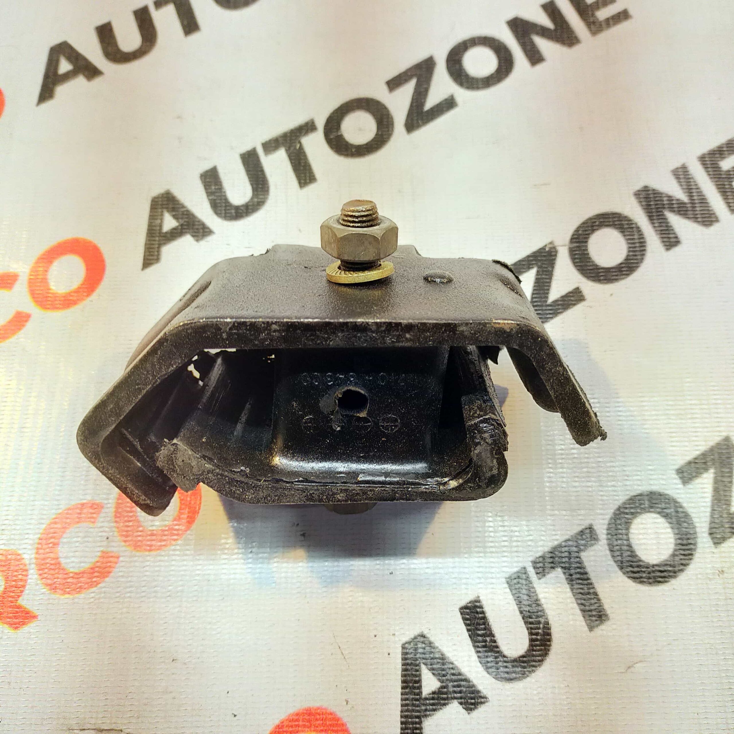 ENGINE MOUNTING REAR CAR VAN STD
