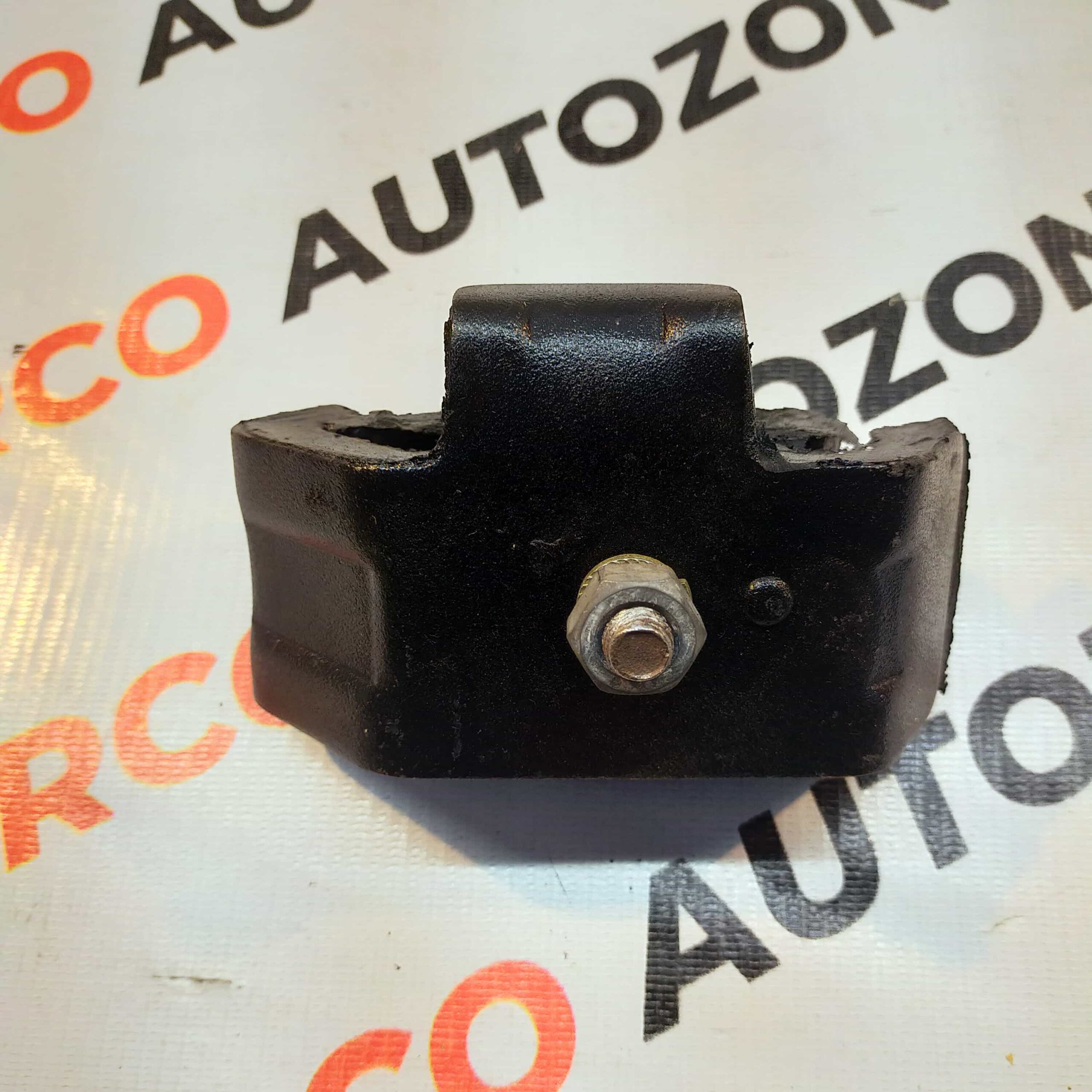 ENGINE MOUNTING REAR CAR VAN STD