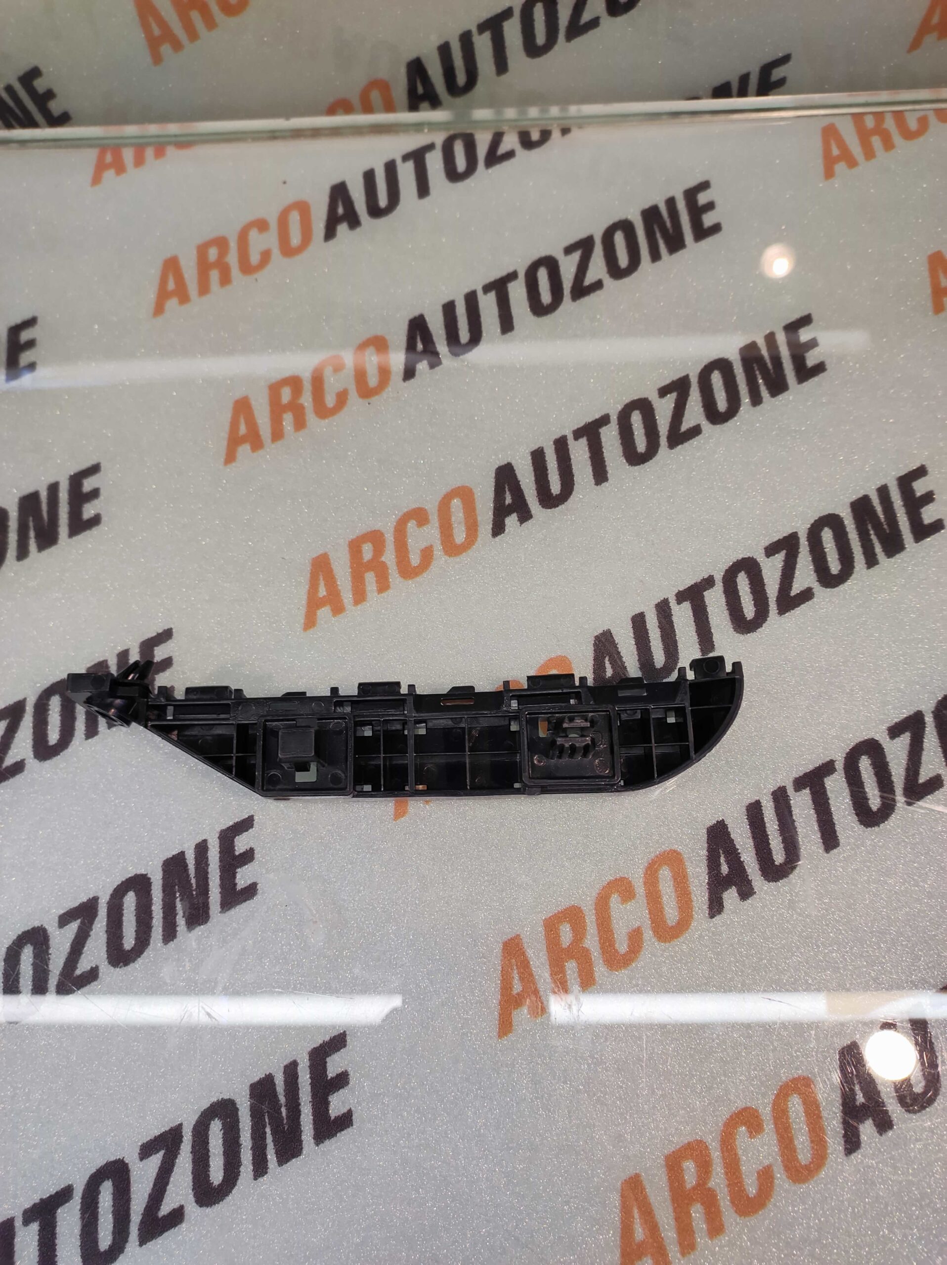 FRONT BUMPER BRACKET WRV LEFT ACC HDDWRVFBBL