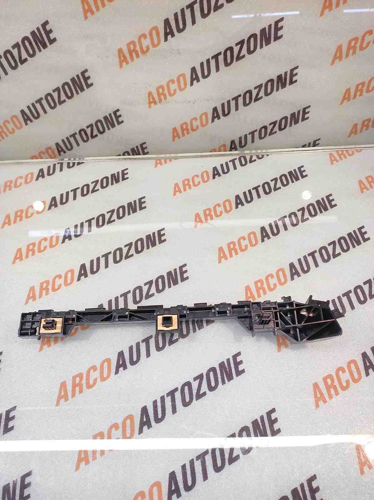 REAR BUMPER BRACKET WRV RIGHT ACC HDDWRVRBBR