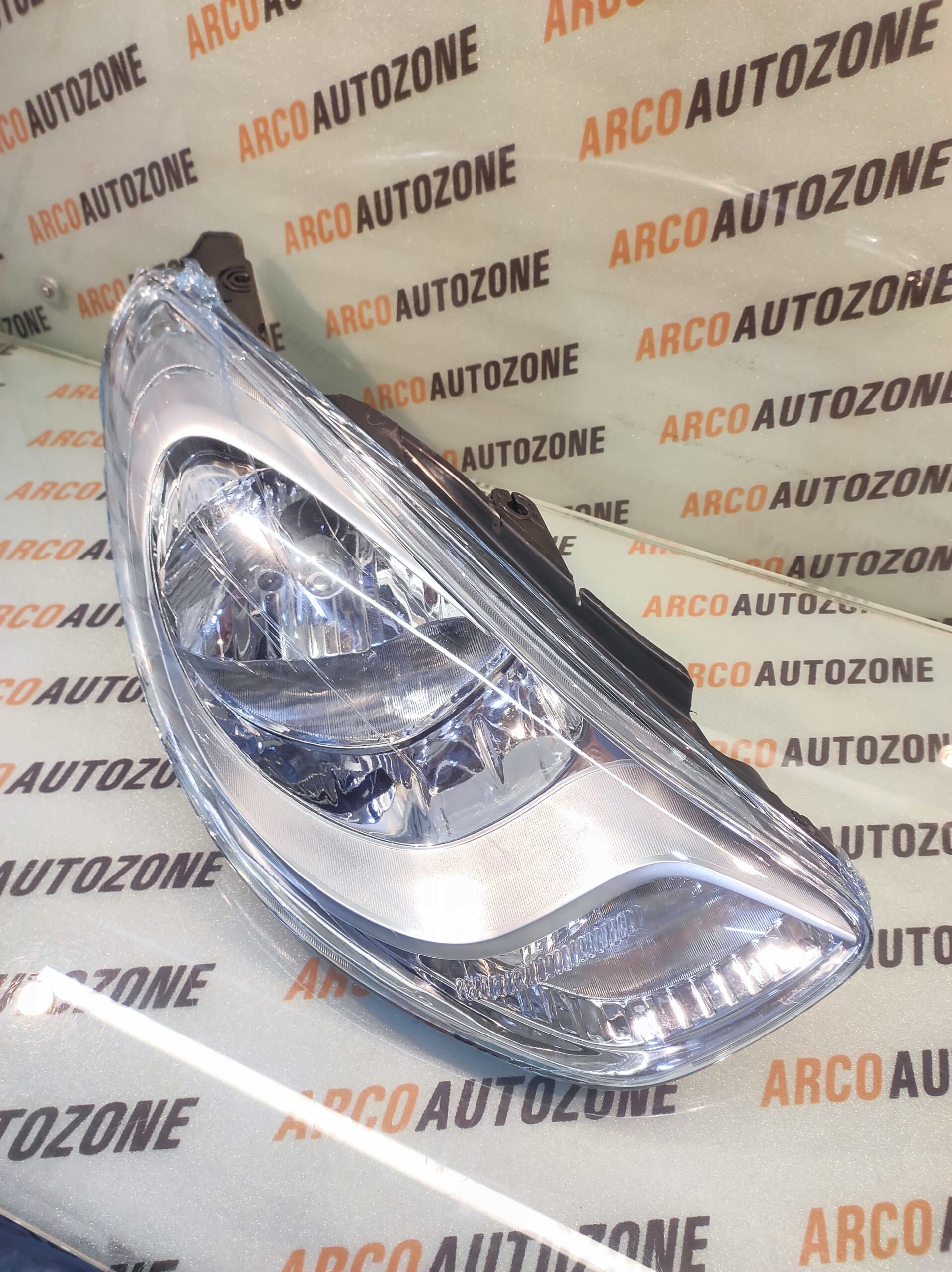 LIGHTING HEAD LIGHT I10 T2 RIGHT KK236048RH