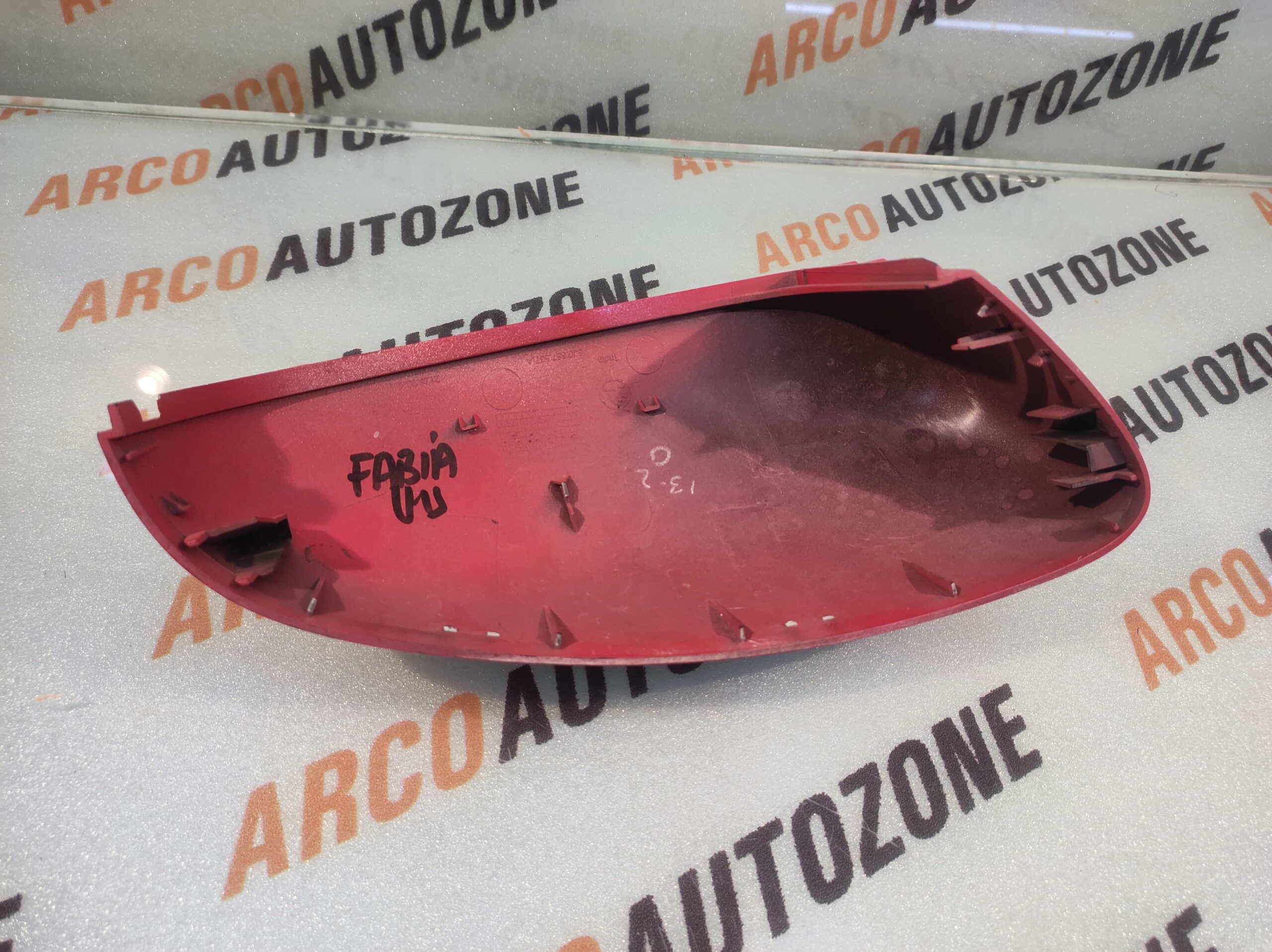 SIDE MIRROR COVER FABIA LEFT WITHOUT IND