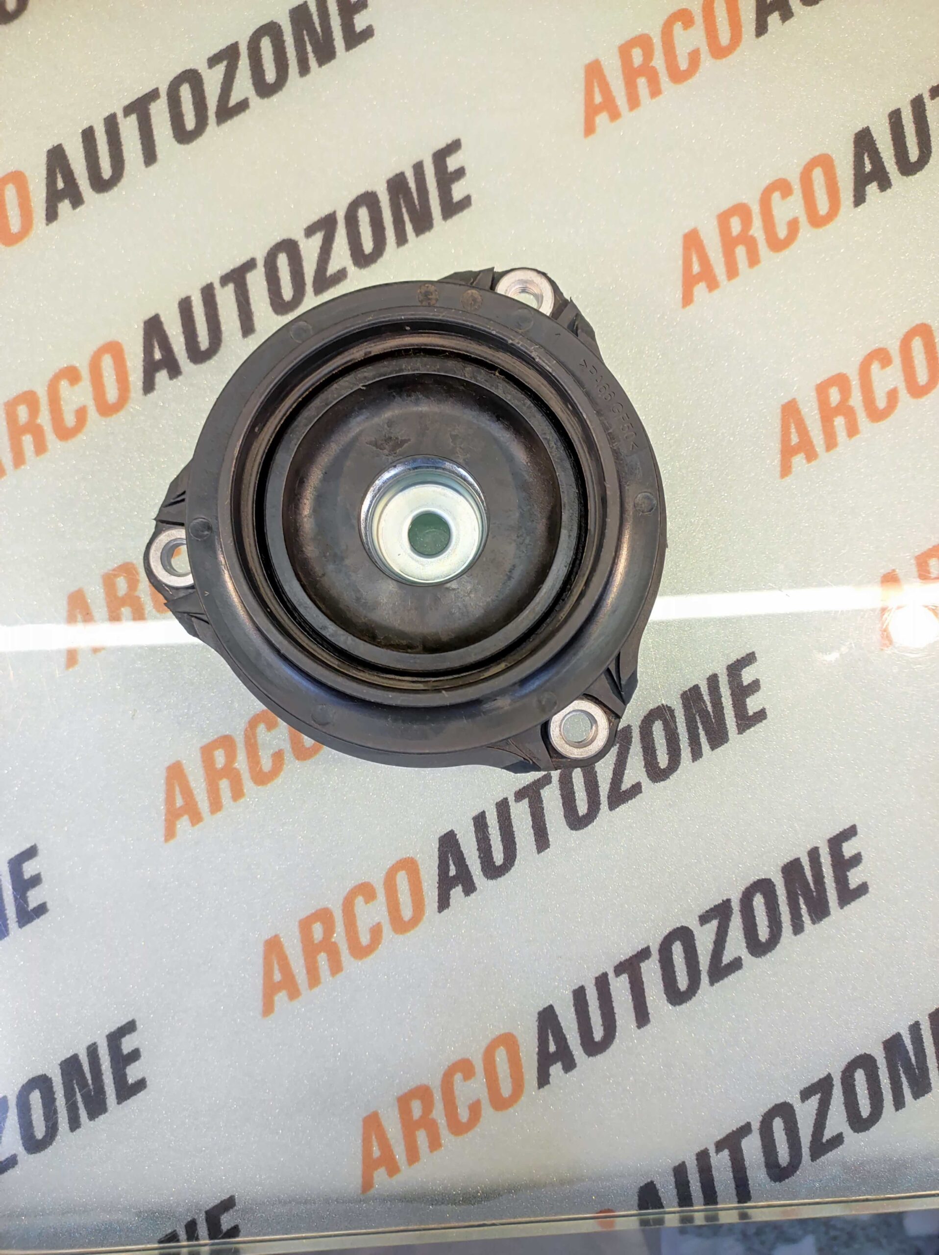 FRONT SHOCKER MOUNTING WITH BEARING COMPASS IMP 68299201AC