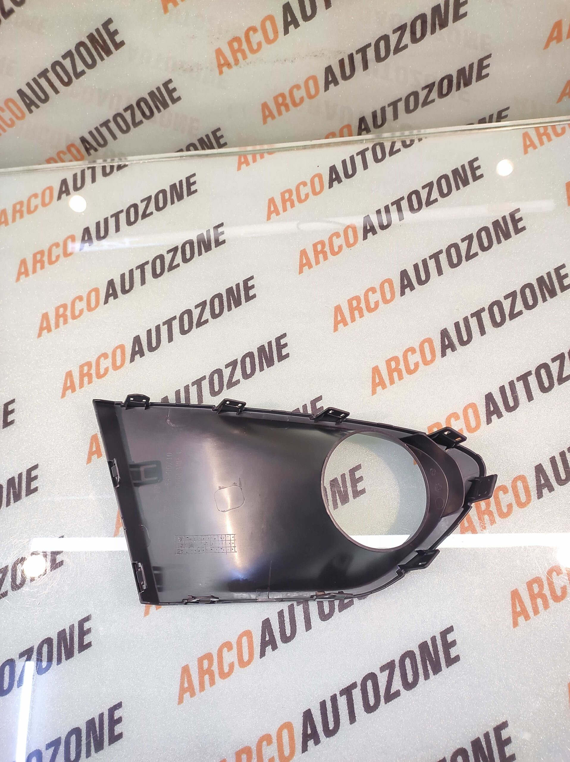 FOG LAMP COVER BALENO 15 HOLE LEFT MGP 71761M68P10