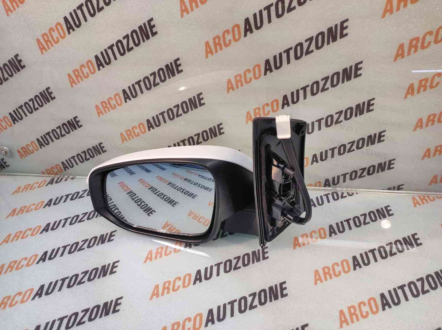 SIDE MIRROR CRYSTA LEFT 9 WIRE IMP