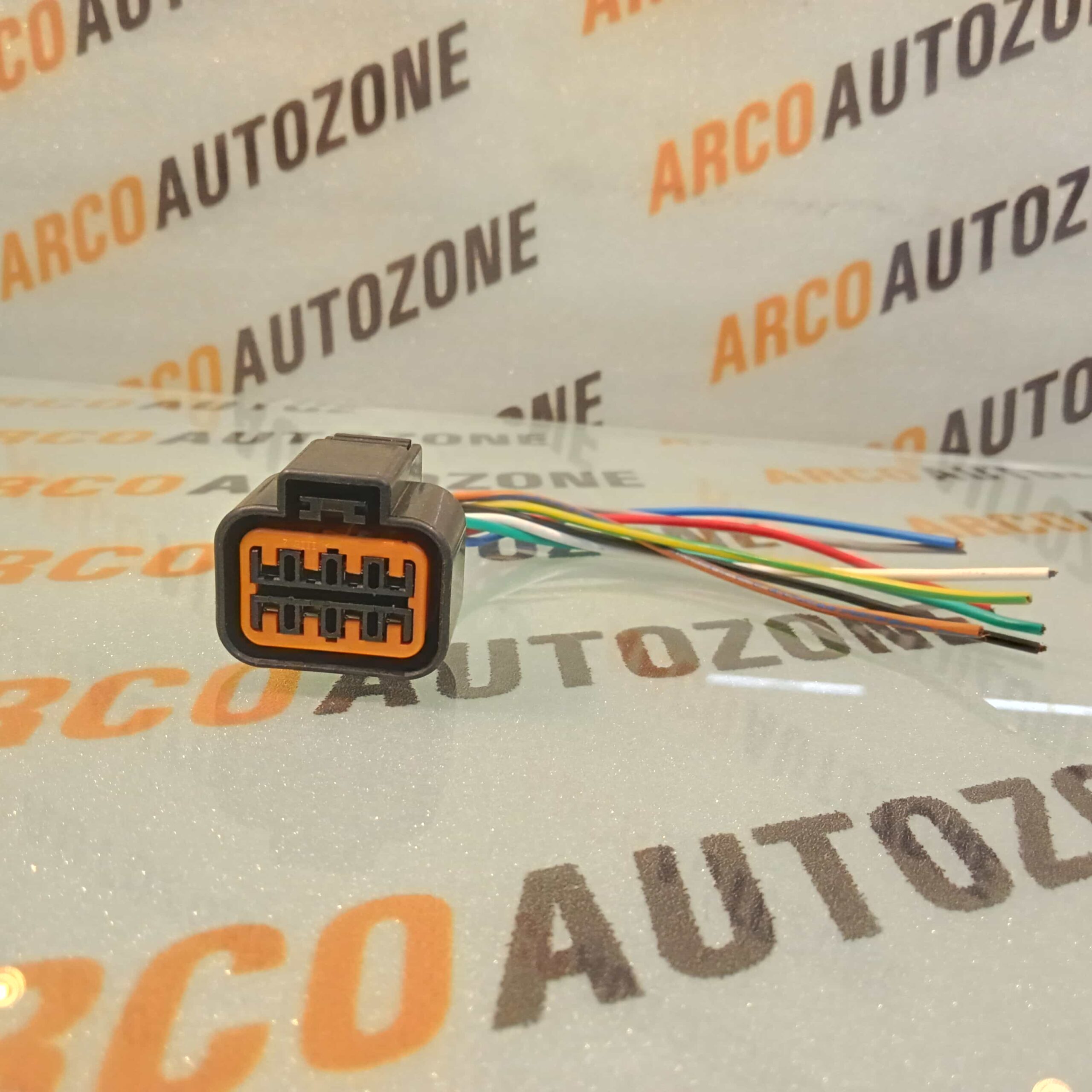 ELECTRONIC COMPONENTS WIRING HARNESS COUPLER I20 OLD VERNA 12 EXETER NON PJOJECTOR HEAD LIGHT 8 PIN