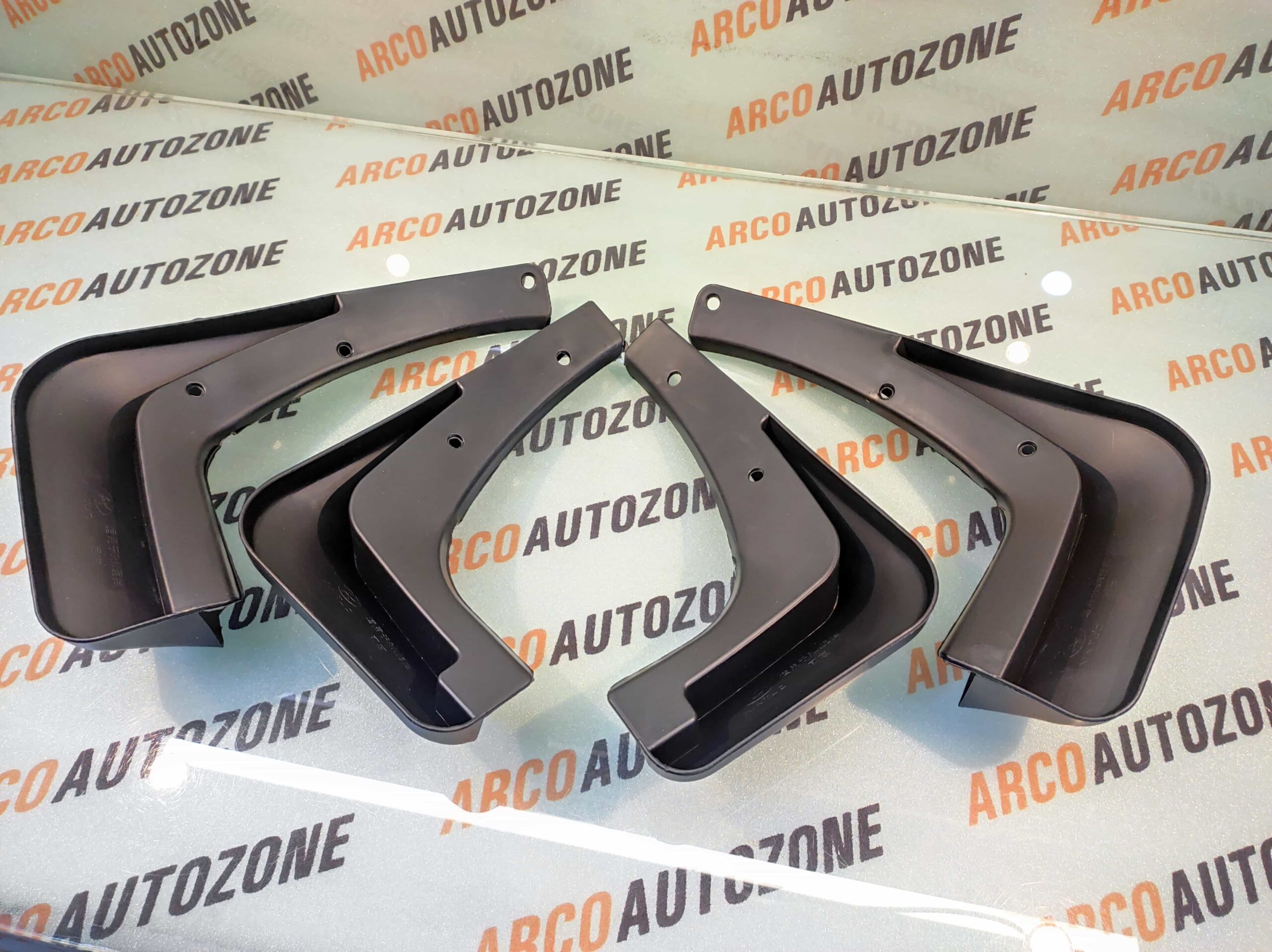MUD FLAP ELANTRA FLUDIC 2015 ACC HY008117