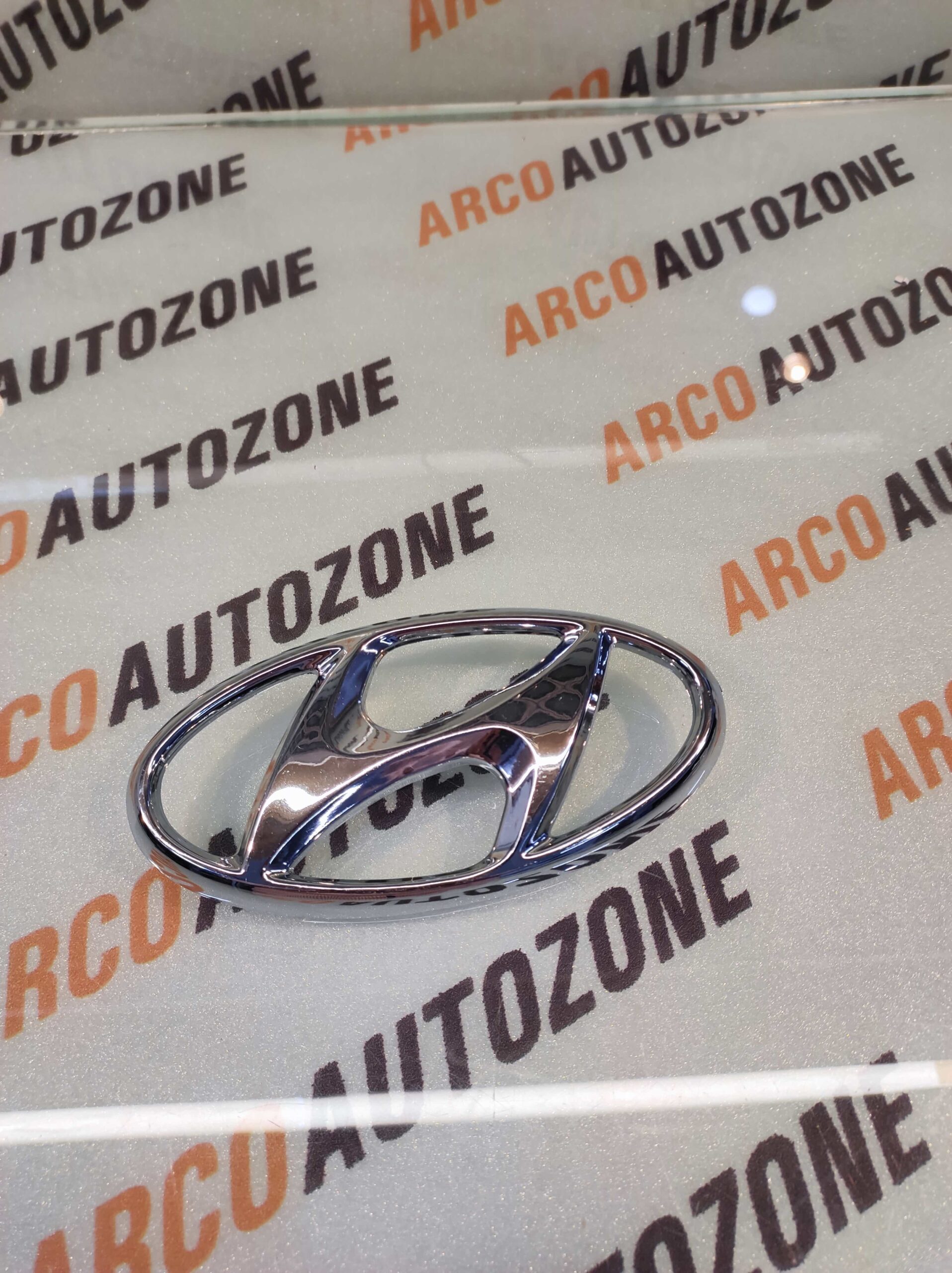 FRONT GRILL LOGO I10 2ND GEN IND