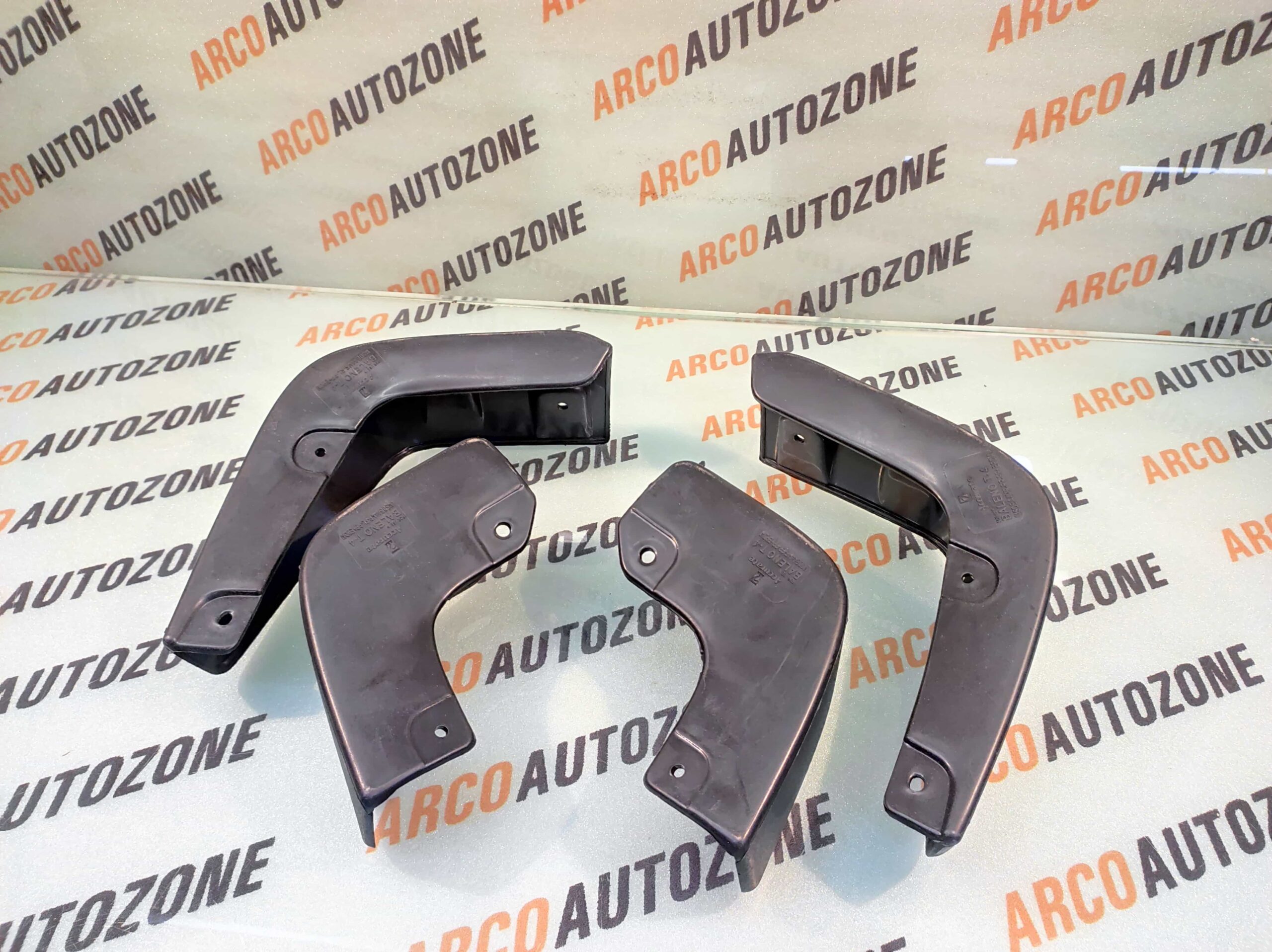 MUD FLAP BALENO 2015 ACC MSD025117
