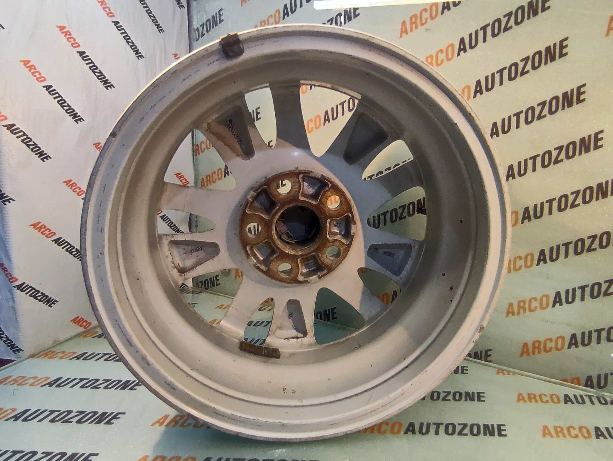 ALLOY WHEEL INNOVA CRYSTA SILVER 16 INCH SEMI USED 42611