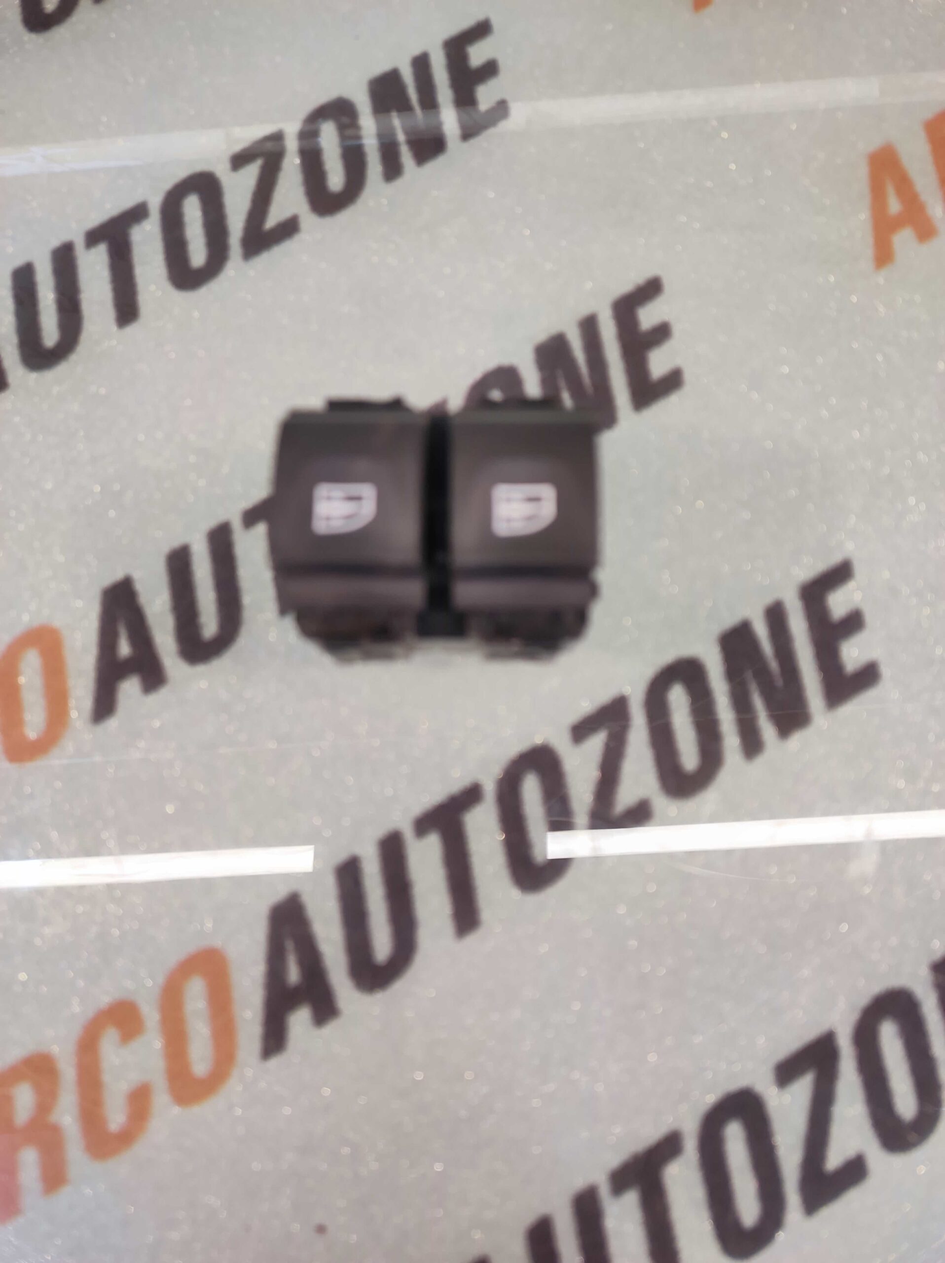 POWER WINDOW SWITCH MAIN DUSTER KICK RENAULT 254114238R